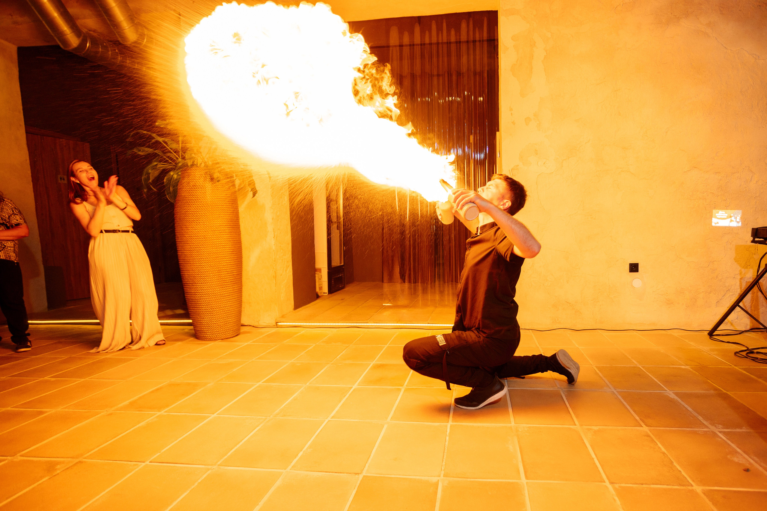 ПРИМЕР: Корпоратив Мамин Хлеб. Все фото. Профессиональный фотограф в Ижевске Леша Петров