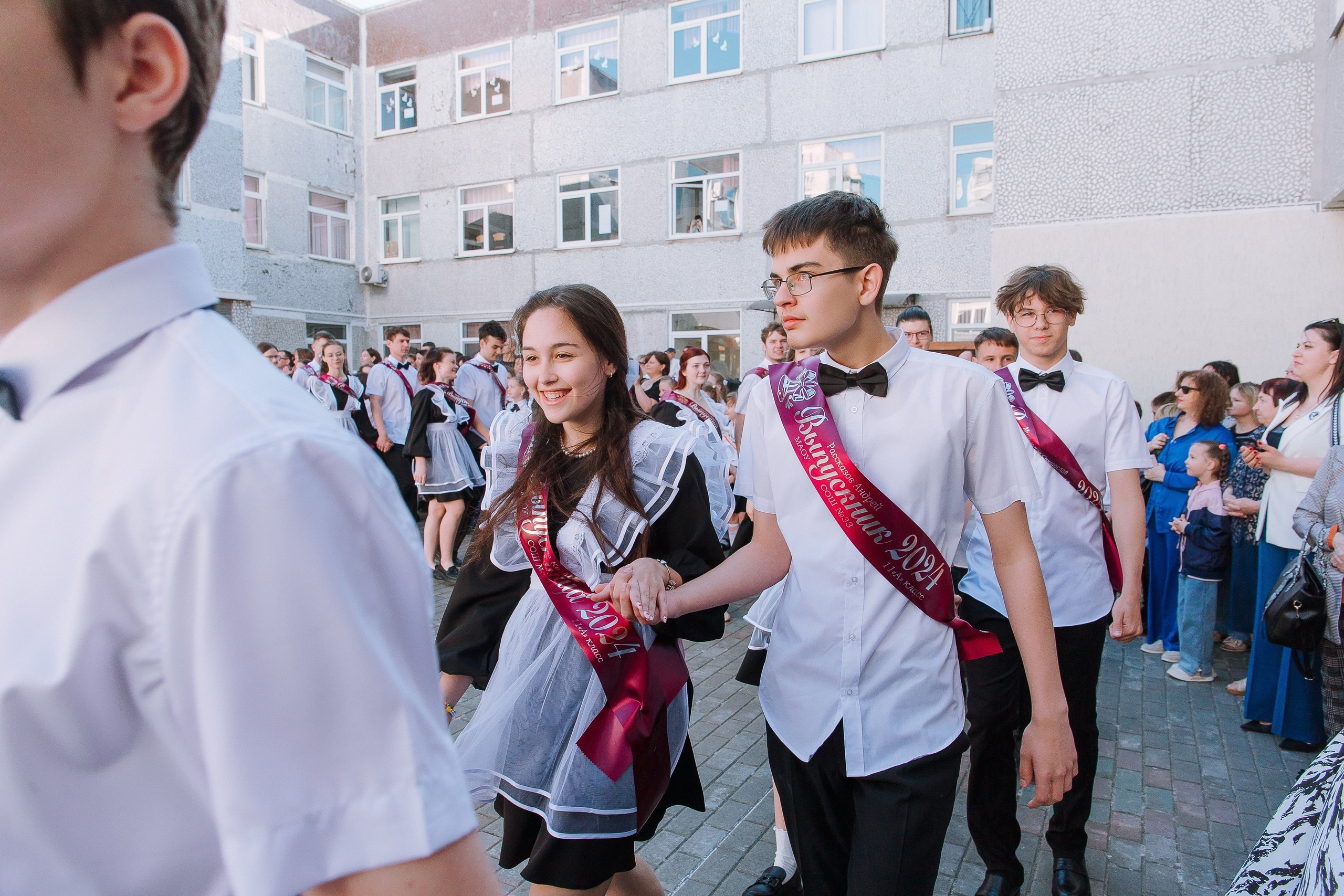 11 класс 33 школа. Выпускные альбомы Натальи Бутко: Новороссийск, Анапа, Геленджик