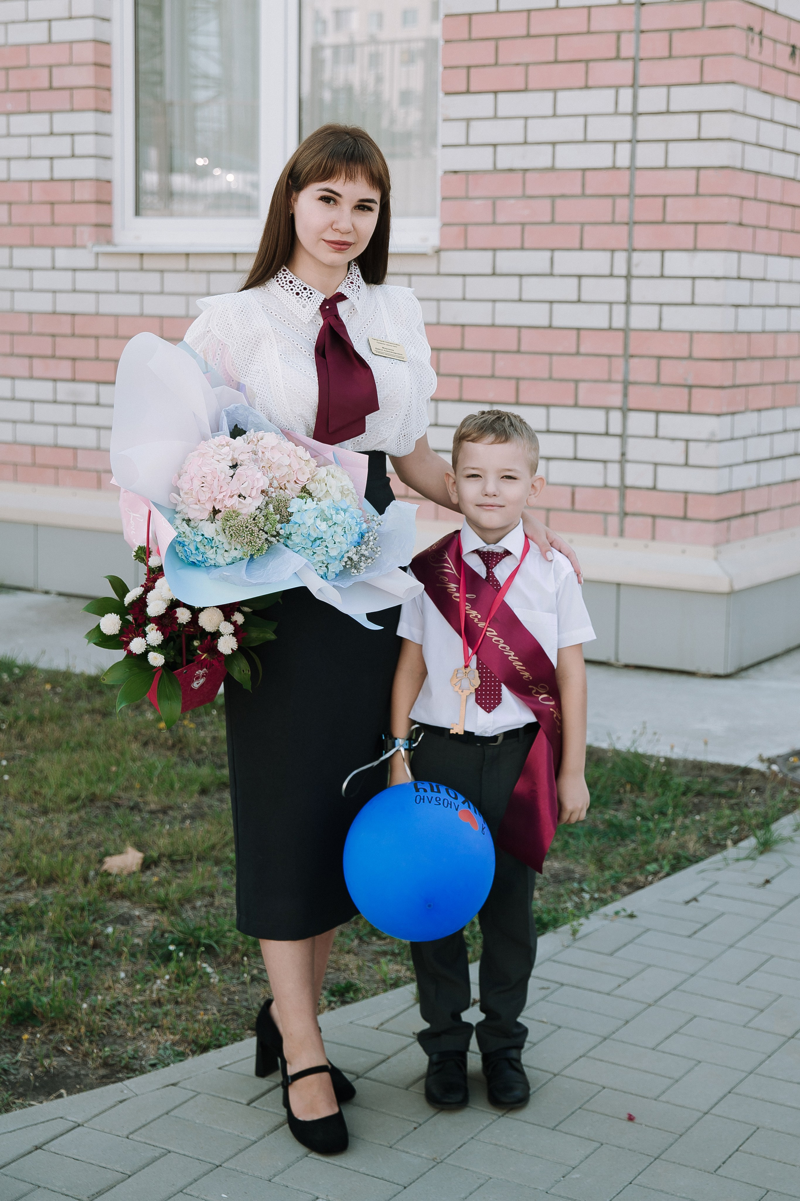 1 класс 11 школа. Выпускные альбомы Натальи Бутко: Новороссийск, Анапа, Геленджик