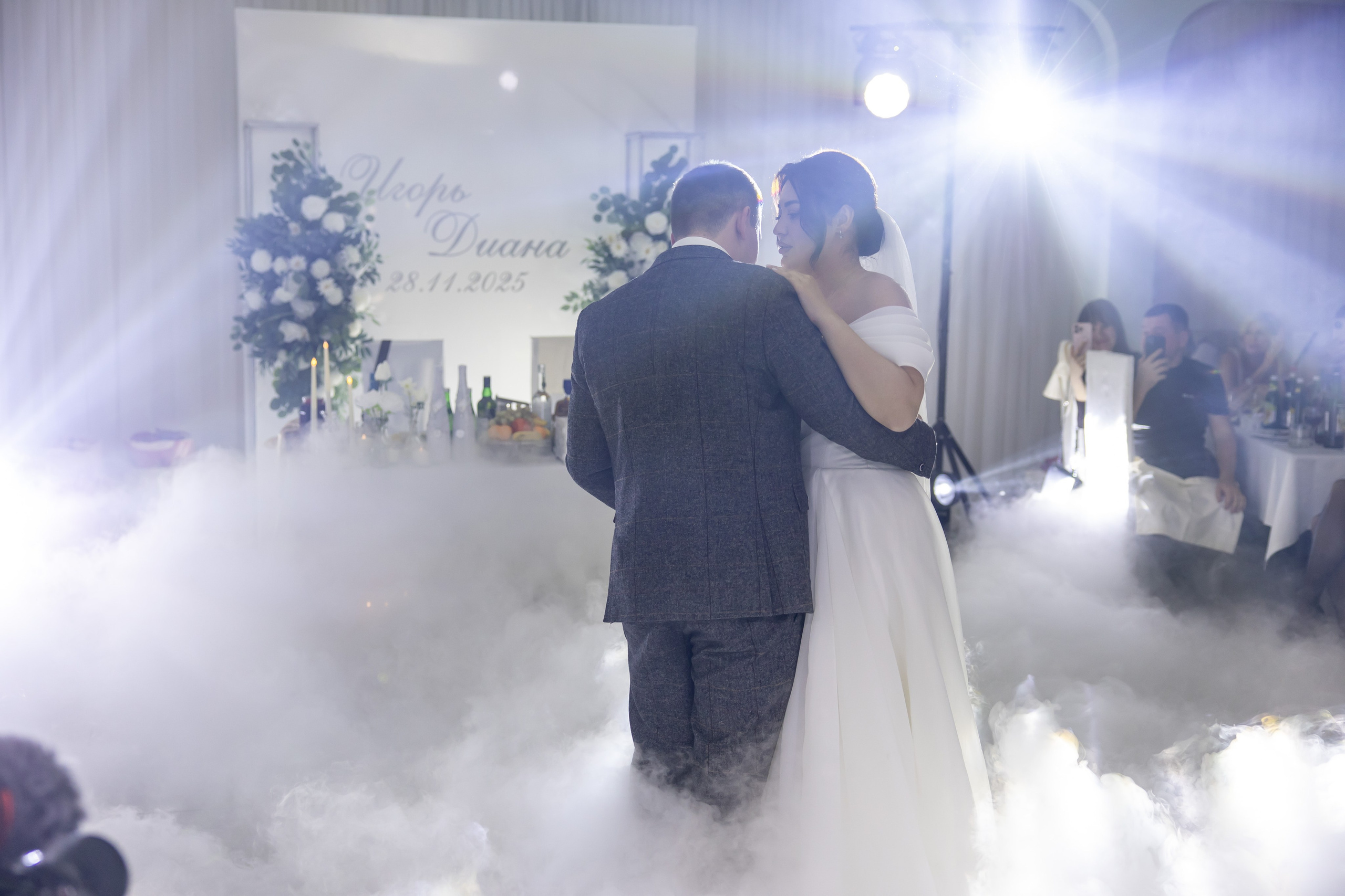 Игорь и Диана 28.11.25. Семейный и свадебный фотограф в Геленджике Михаил Шматов