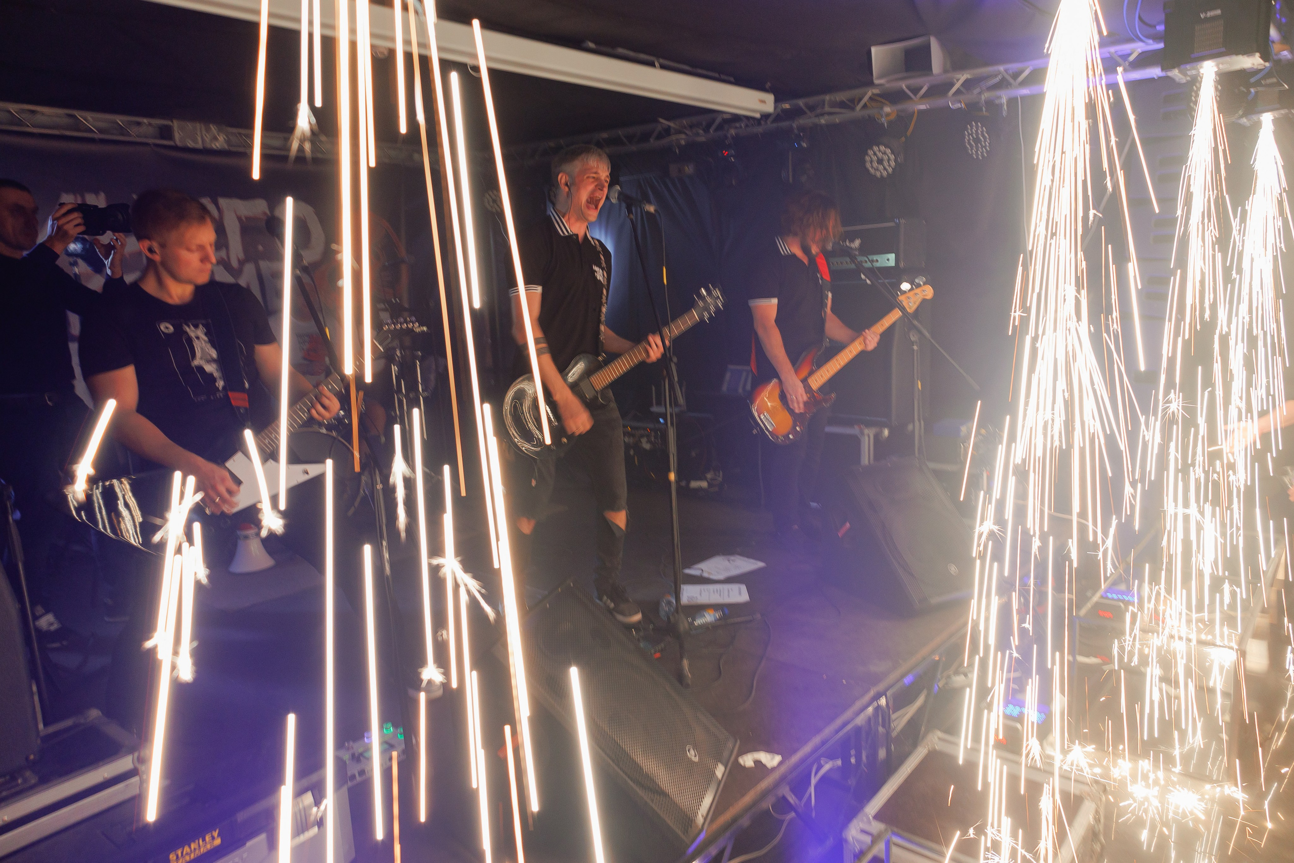 Слайд и Ничего Кроме Правды | Клуб JAM ноябрь 2022. Фотограф Антон Катунин | Симферополь