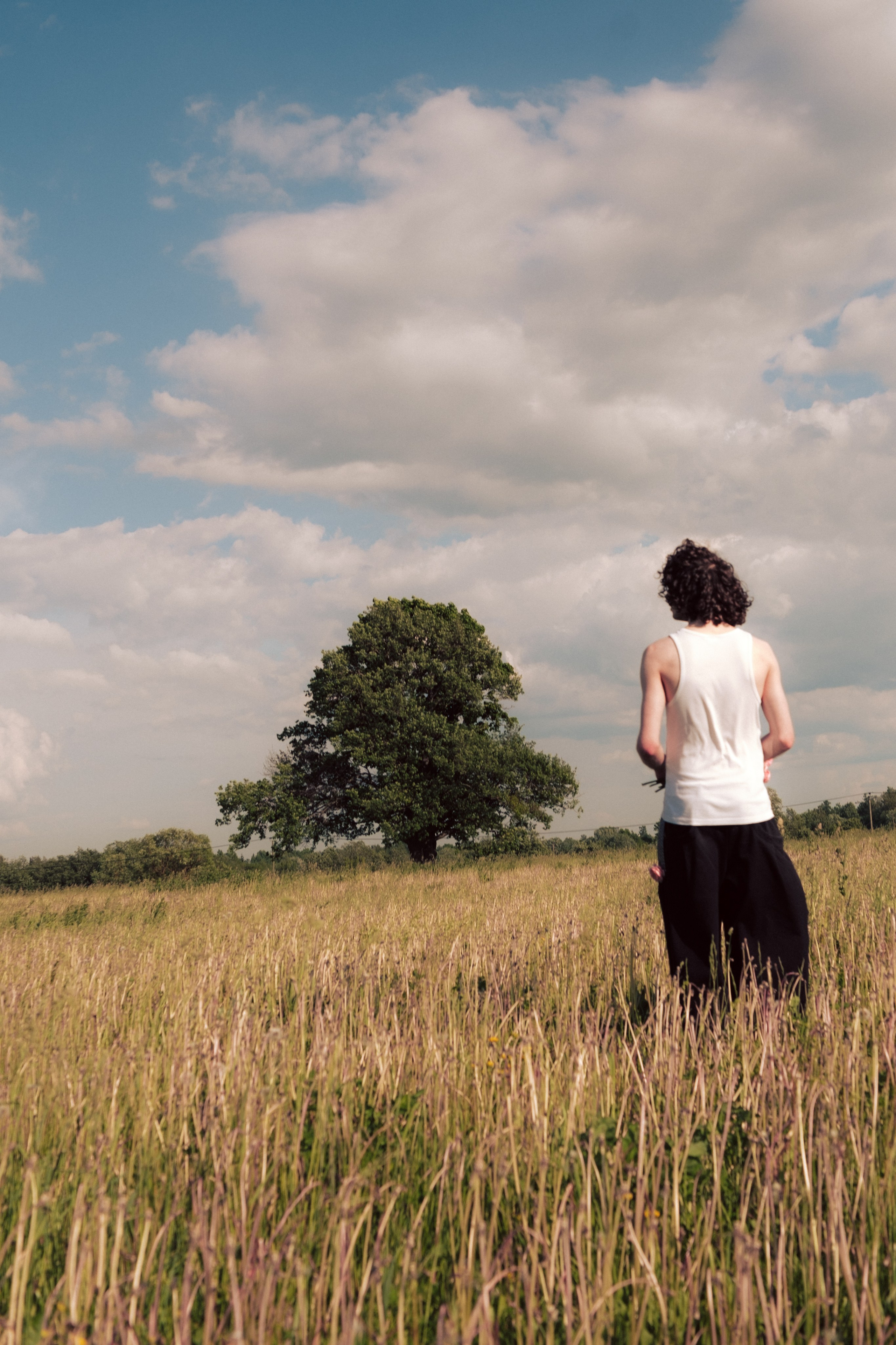 Костя. Съёмка с цветами в поле. Lickord