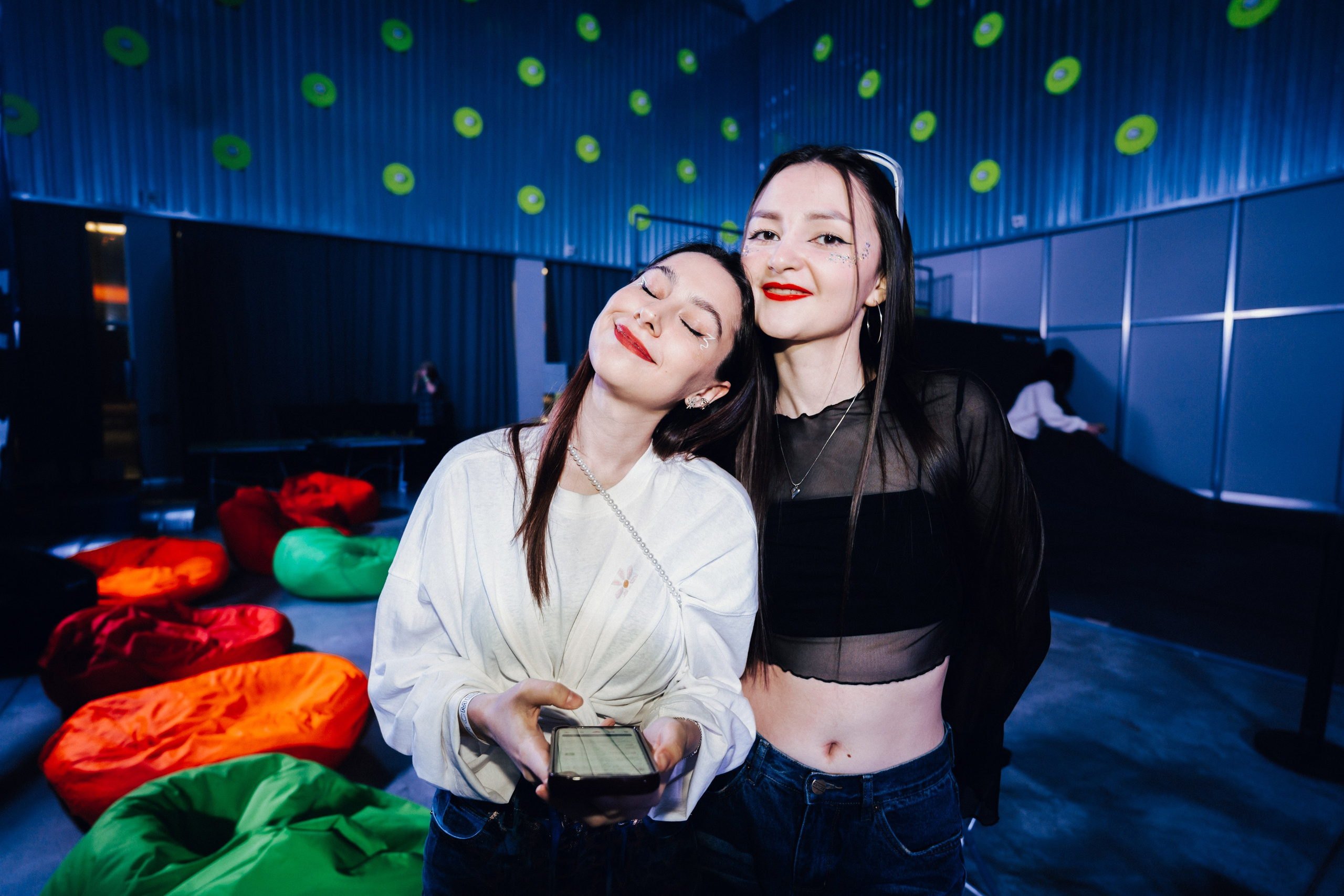 Ночная смена. Главная