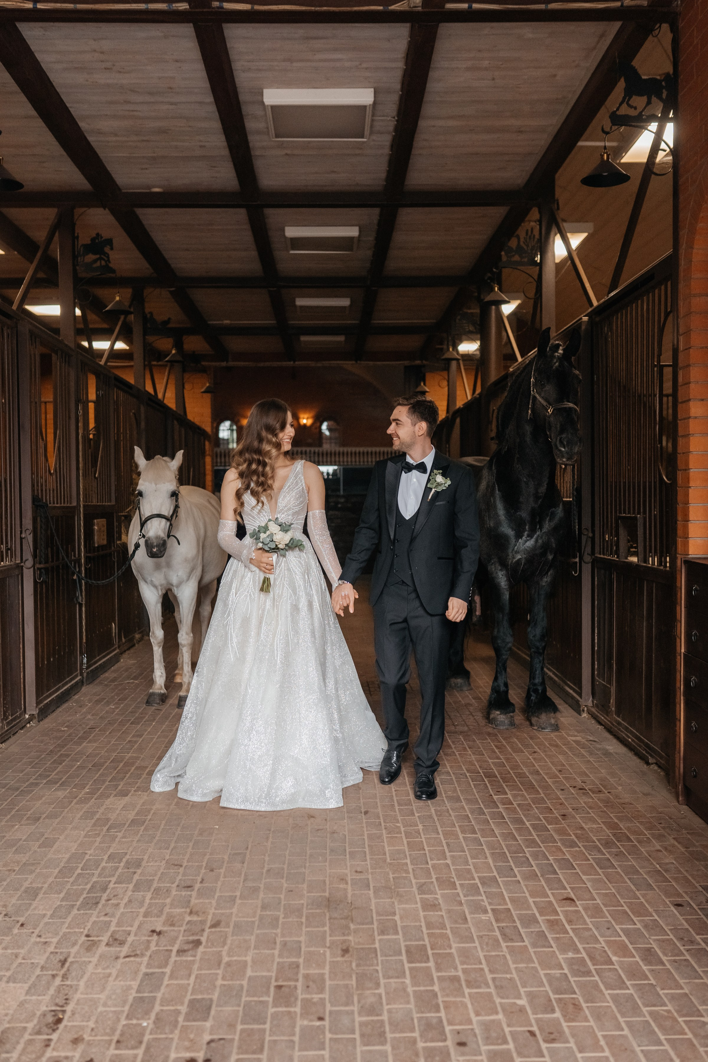 Fewhorses «Рыцарская свадьба». Семейный и свадебный фотограф в Москве Виктория Махова