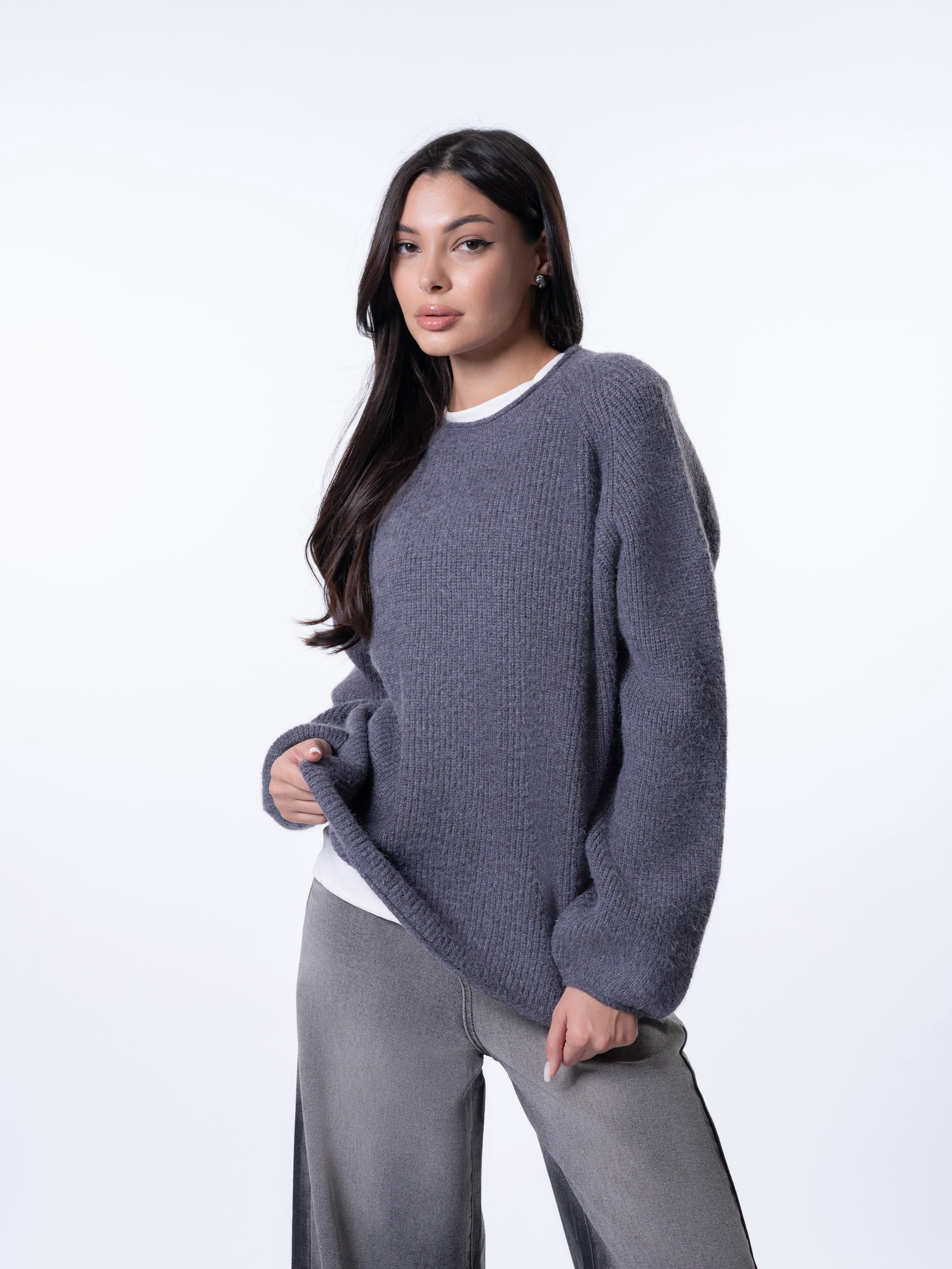 МОДЕЛЬ АННА. Студия рекламной и предметной съемки товаров WELKO Studio