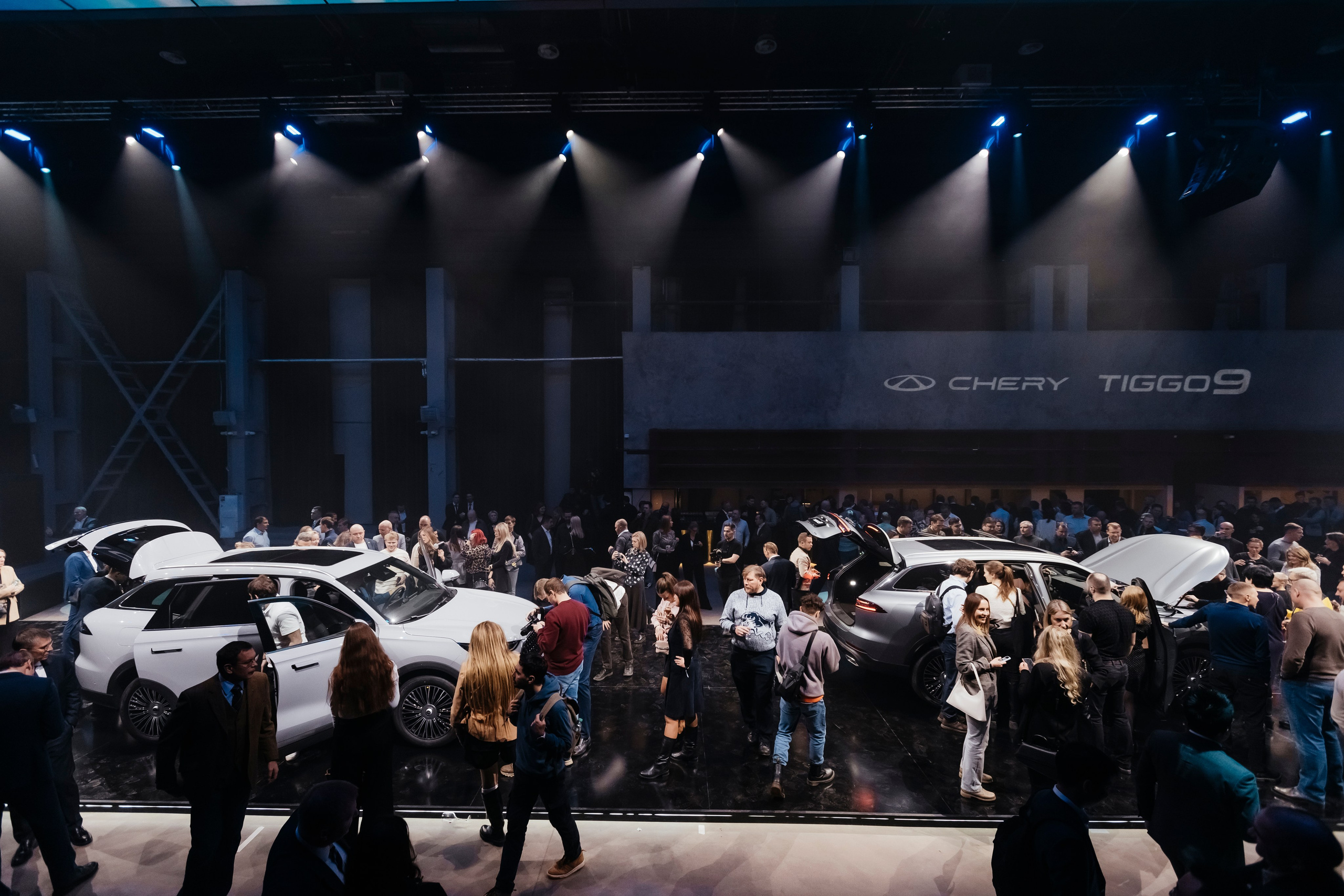 New Chery Tiggo 9. Репортажный, event, концертный и backstage фотограф из Москвы Виталий Кривцов