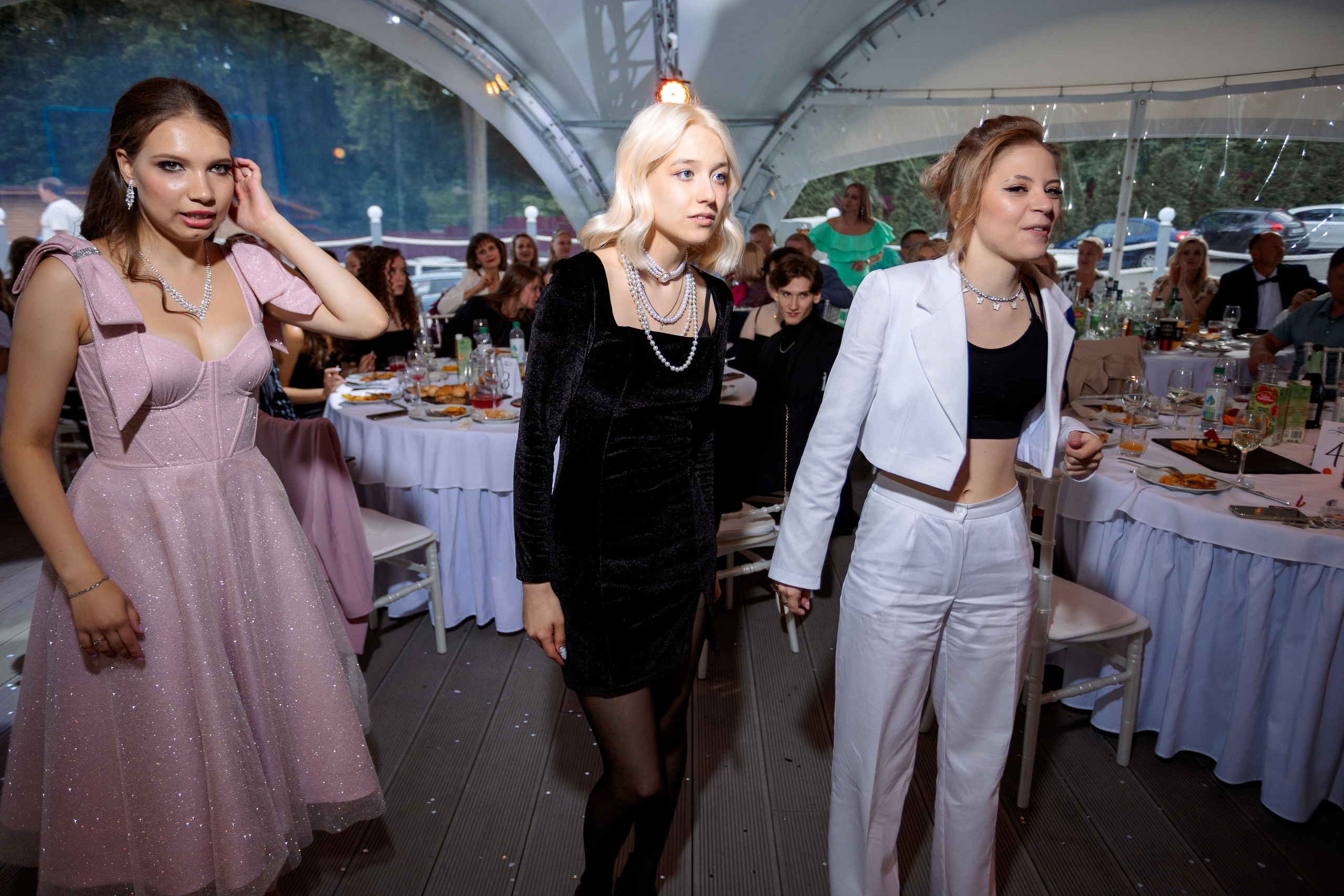 ВЫПУСКНОЙ: Волки-Липки. Все фото. Профессиональный фотограф в Ижевске Леша Петров