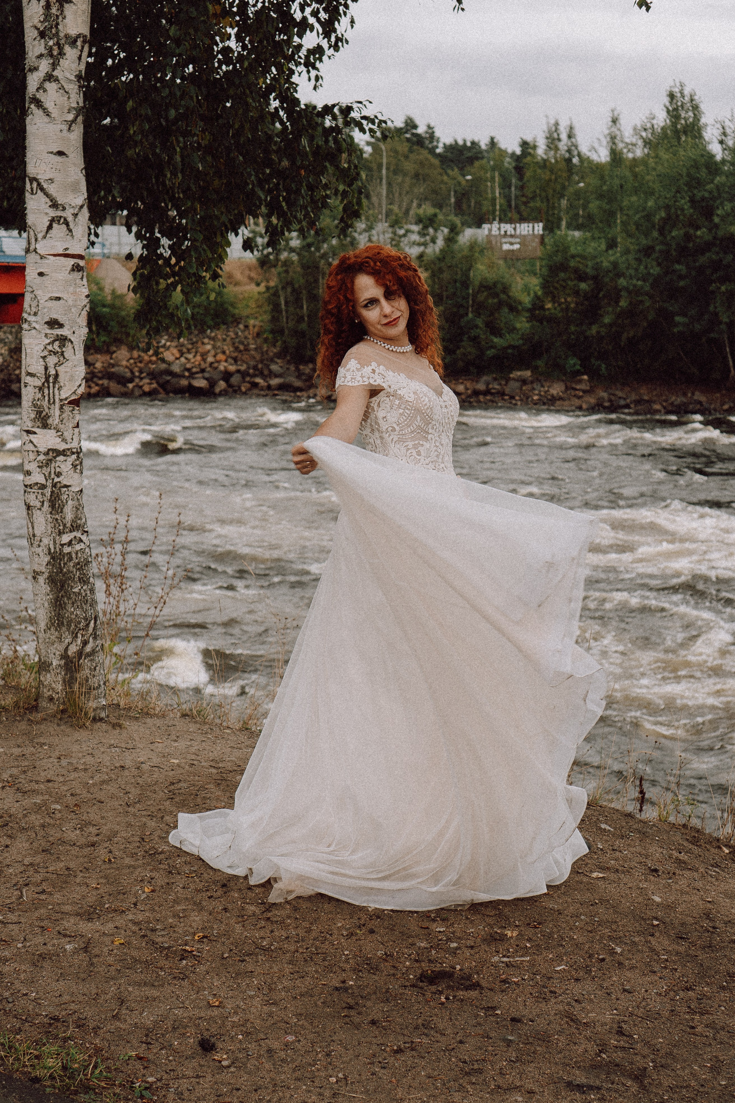 СВАДЕБНАЯ ФОТОСЕССИИЯ ПАРЫ В ГОРОДЕ ПРИОЗЕРСК В СОСНОВОМ ЛЕСУ И С ПИКАПОМ. Профессиональный фотограф, Санкт-Петербург — Виктория Богомолова