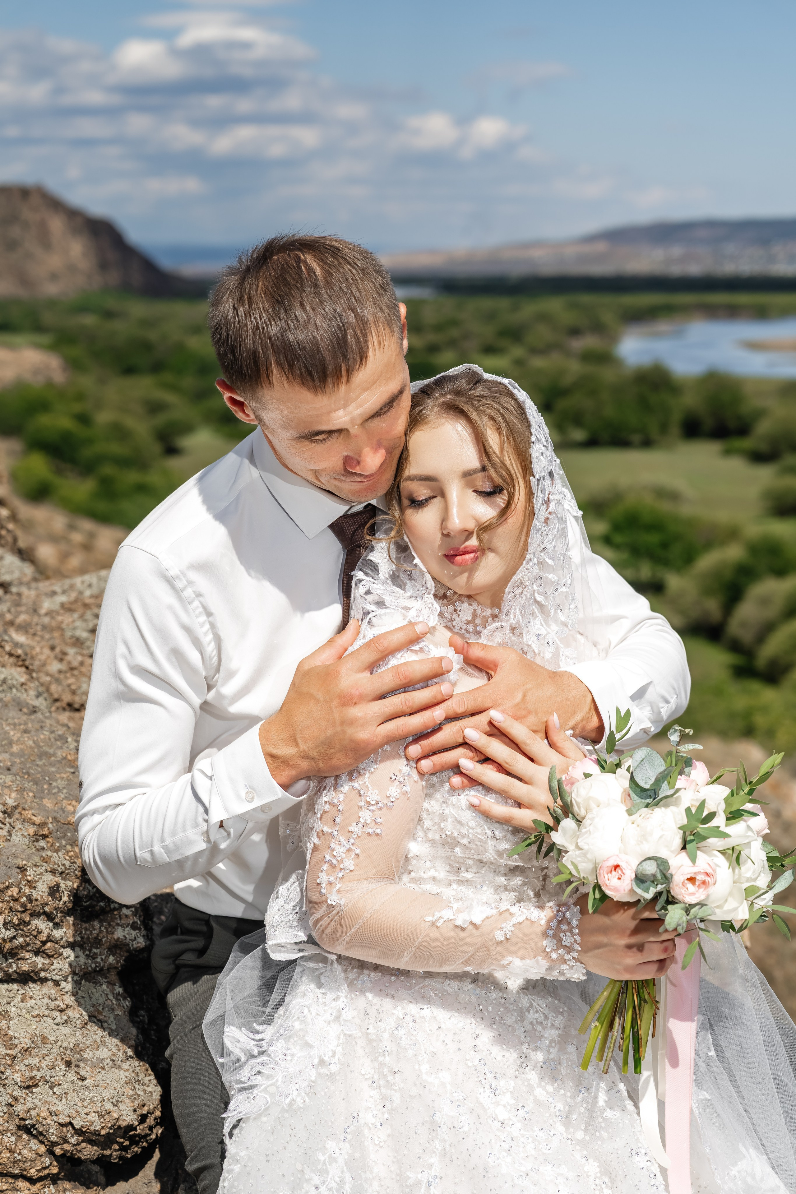 Тимофей и Вероника. Фотограф и видеограф в Улан-Удэ: Аюна Габагуева и Артём Шаханов