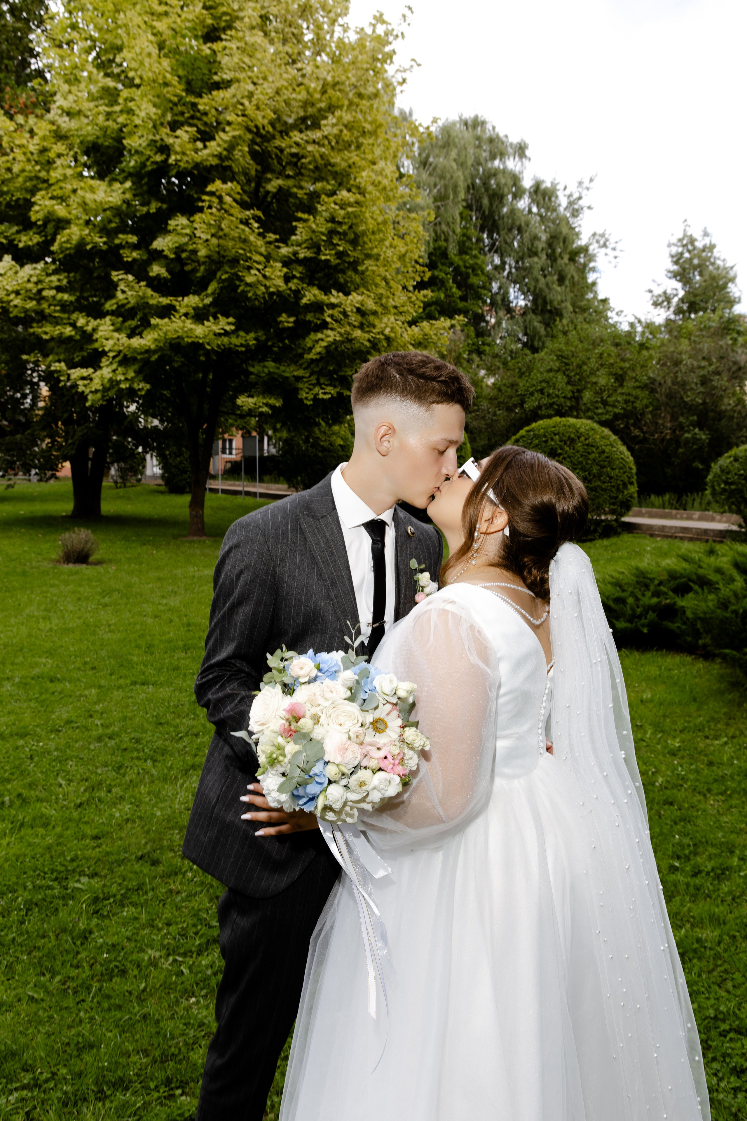 Свадебный день Антона и Маши. Свадебный фотограф Анна Бабахина