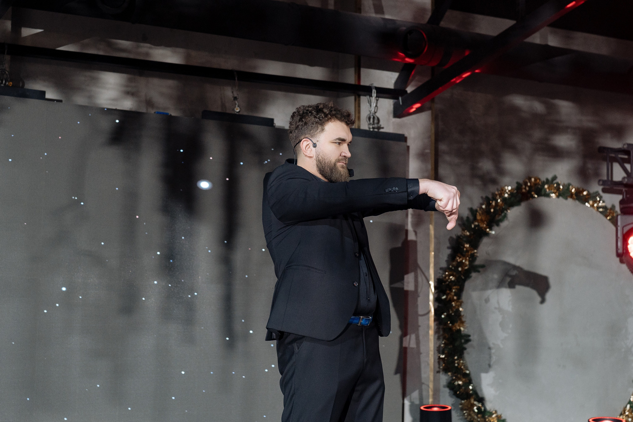 Альбион Тур