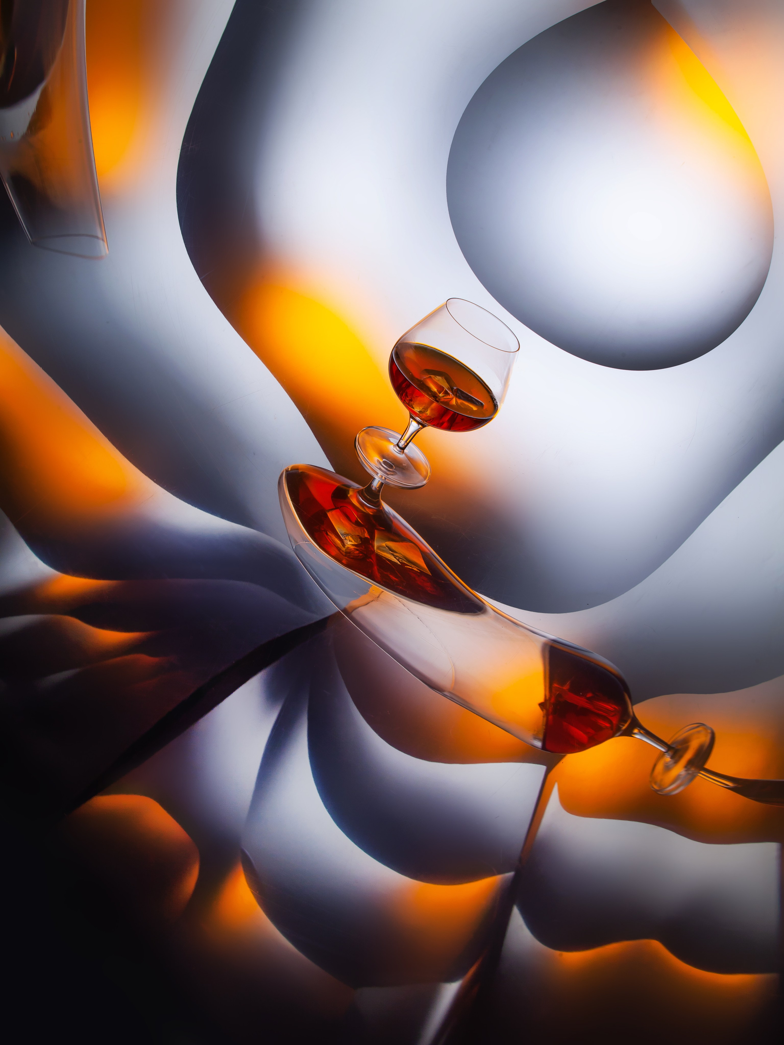 Пьяная чашка. Фотограф Мария Кольцова