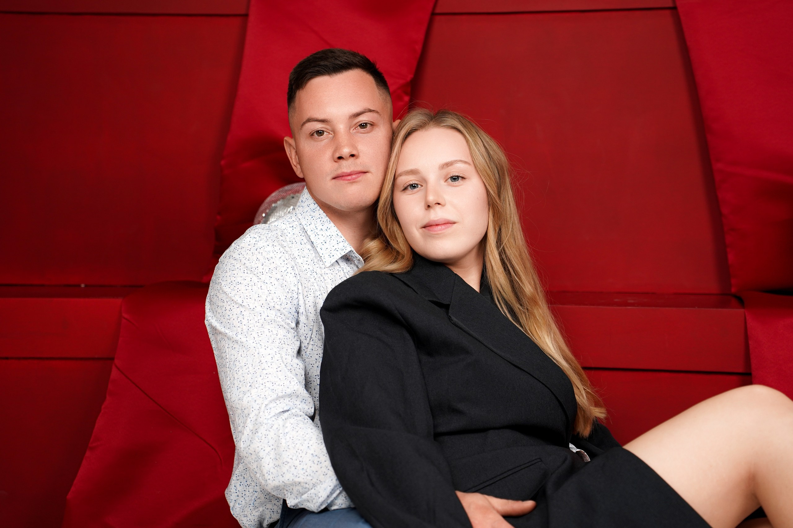 «Предложение руки». Love story в фотостудии Modo. Свадебный фотограф в Ростове-на-Дону. Таинство Крещения и Венчания, семейные фотосессии. Алёна Чёботова