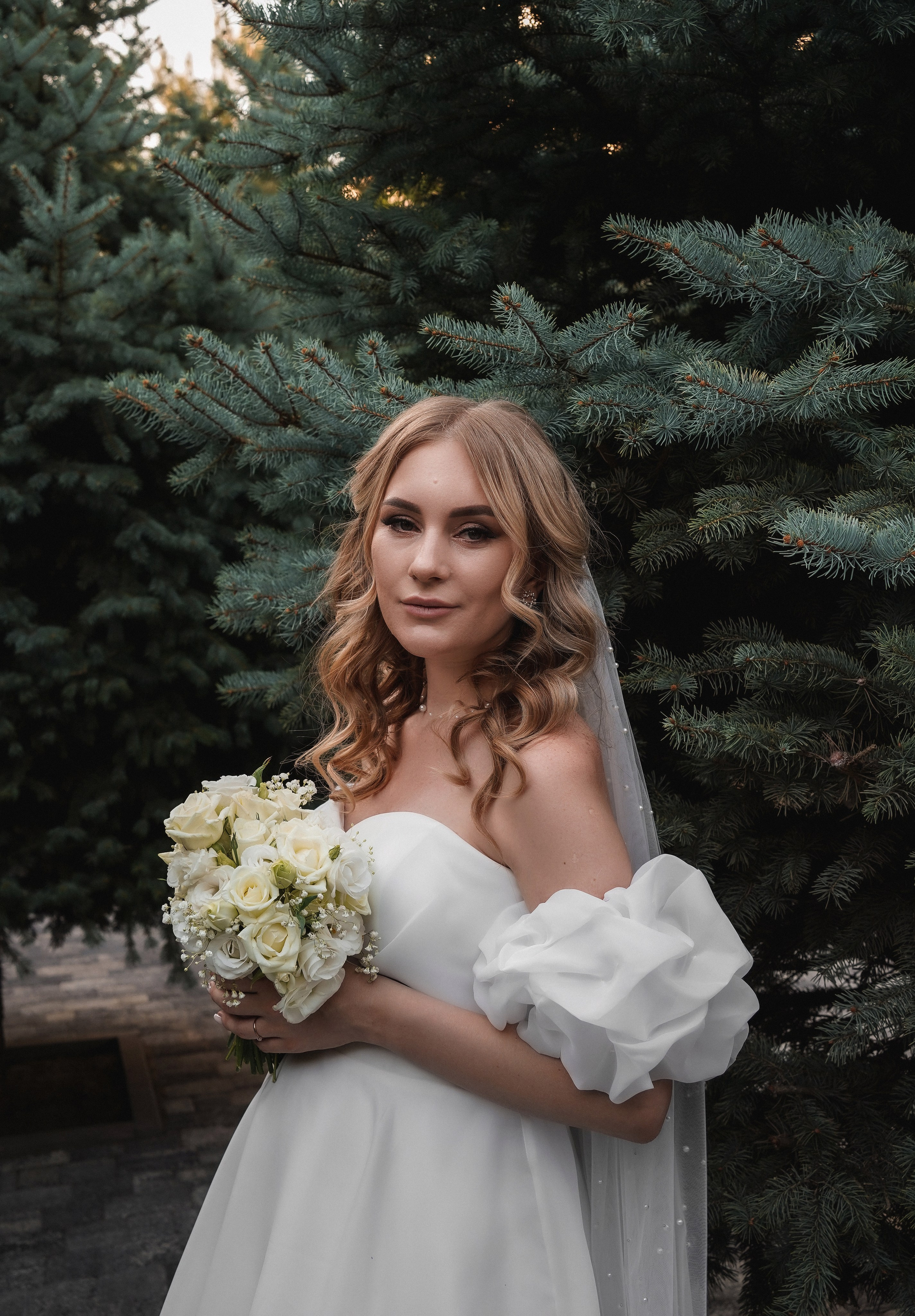 Фотосессия в ресторане Голубое озеро. Фотограф Ростов-на-Дону. Константин и Алёна. Свадебный фотограф в Ростове-на-Дону. Таинство Крещения и Венчания, семейные фотосессии. Алёна Чёботова