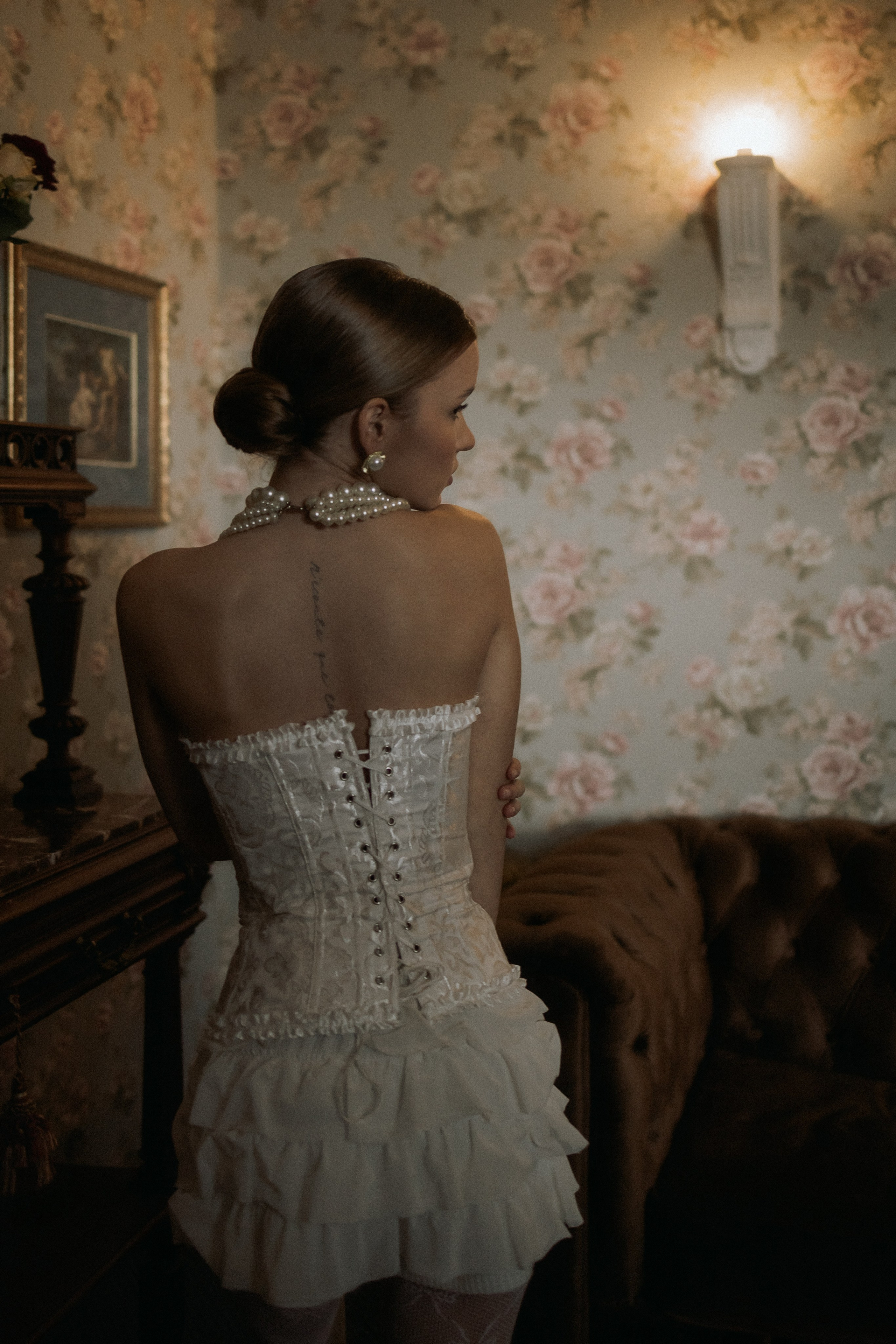 Свадебная прогулка Адель и Артём. Свадебная фотография. Арина Рубах