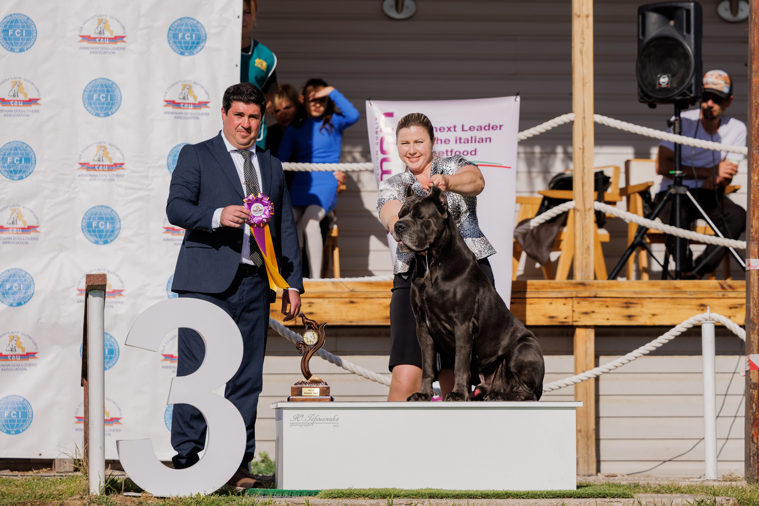 Ереван 14-16.10.2025. Фотограф-анималист Юлия Германика