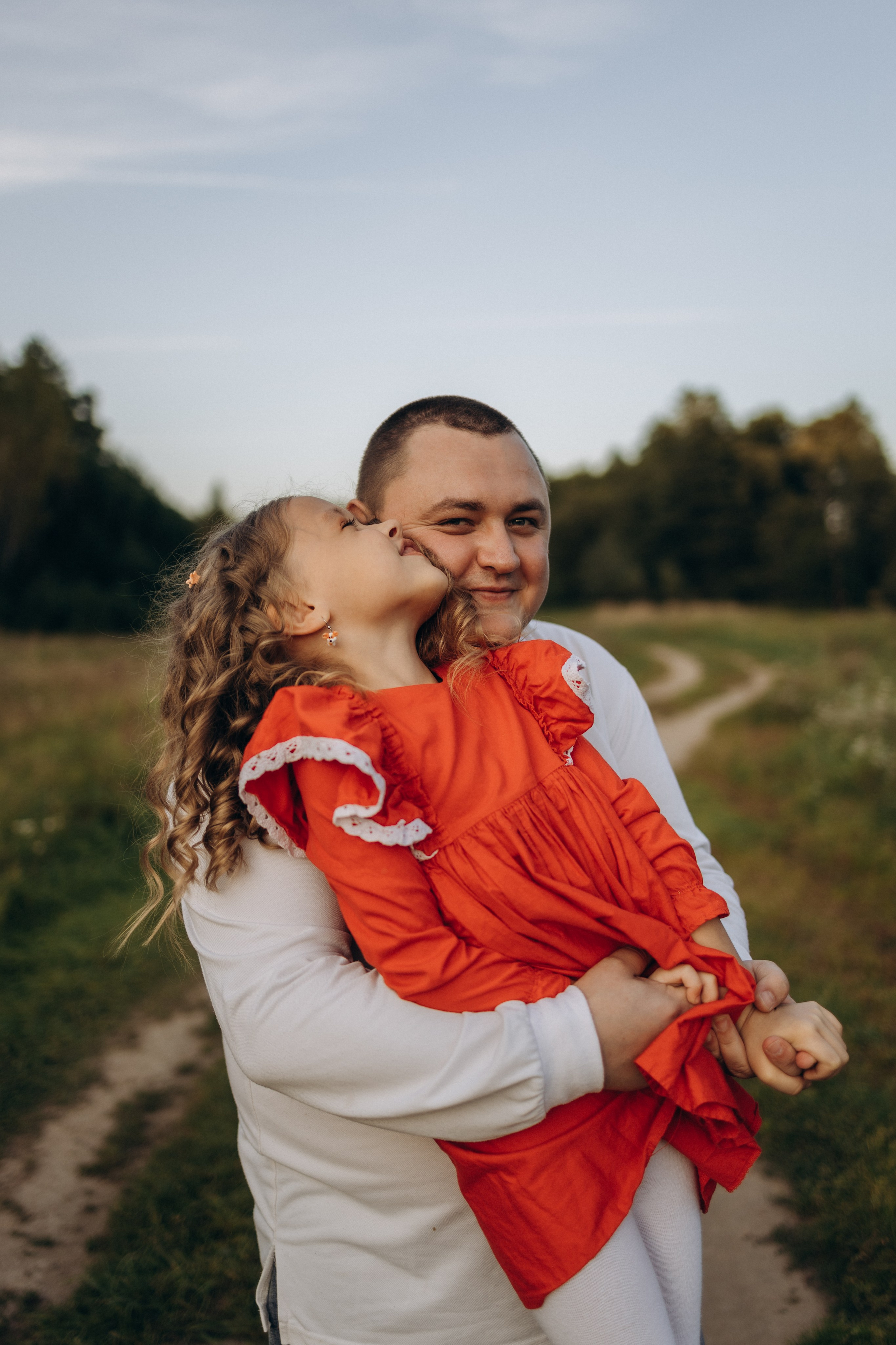 Семейная фотосессия (15.09.2025 г.) г. Жуков (Калужская обл.). Надежда Стар семейный и церковный фотограф в Жукове и Калужской области