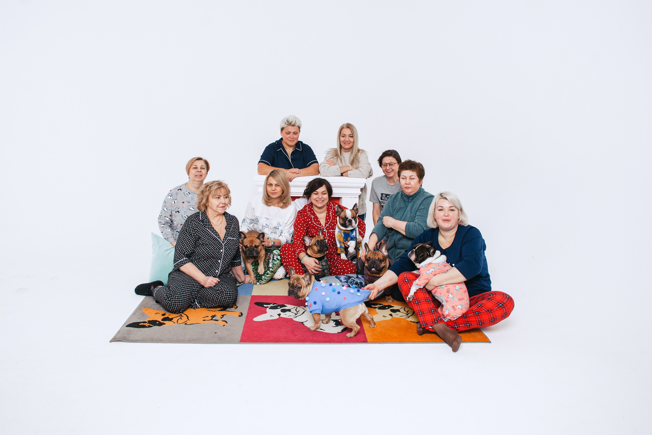 Пижамная вечеринка французских бульдогов и их хозяев. Фотограф-анималист Татьяна Степанова