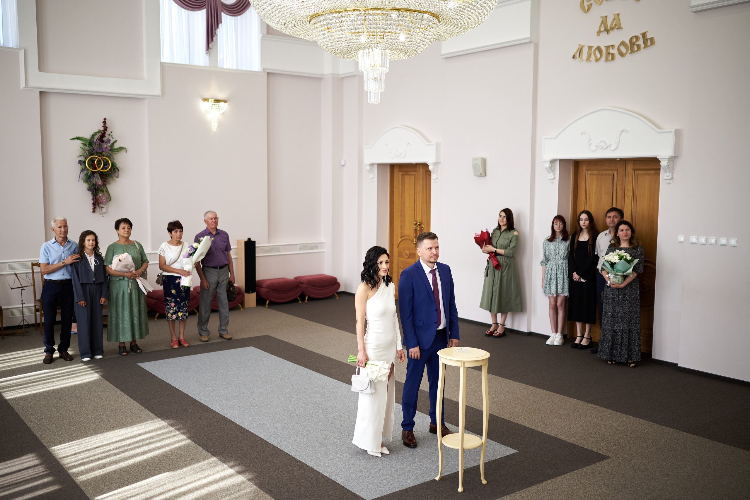 Фотограф на свадьбу в Старом Осколе, фотосессия свадьбы. Профессиональный фотограф Старый Оскол, Губкин — свадьба, венчание, крещение, юбилей и день рождения