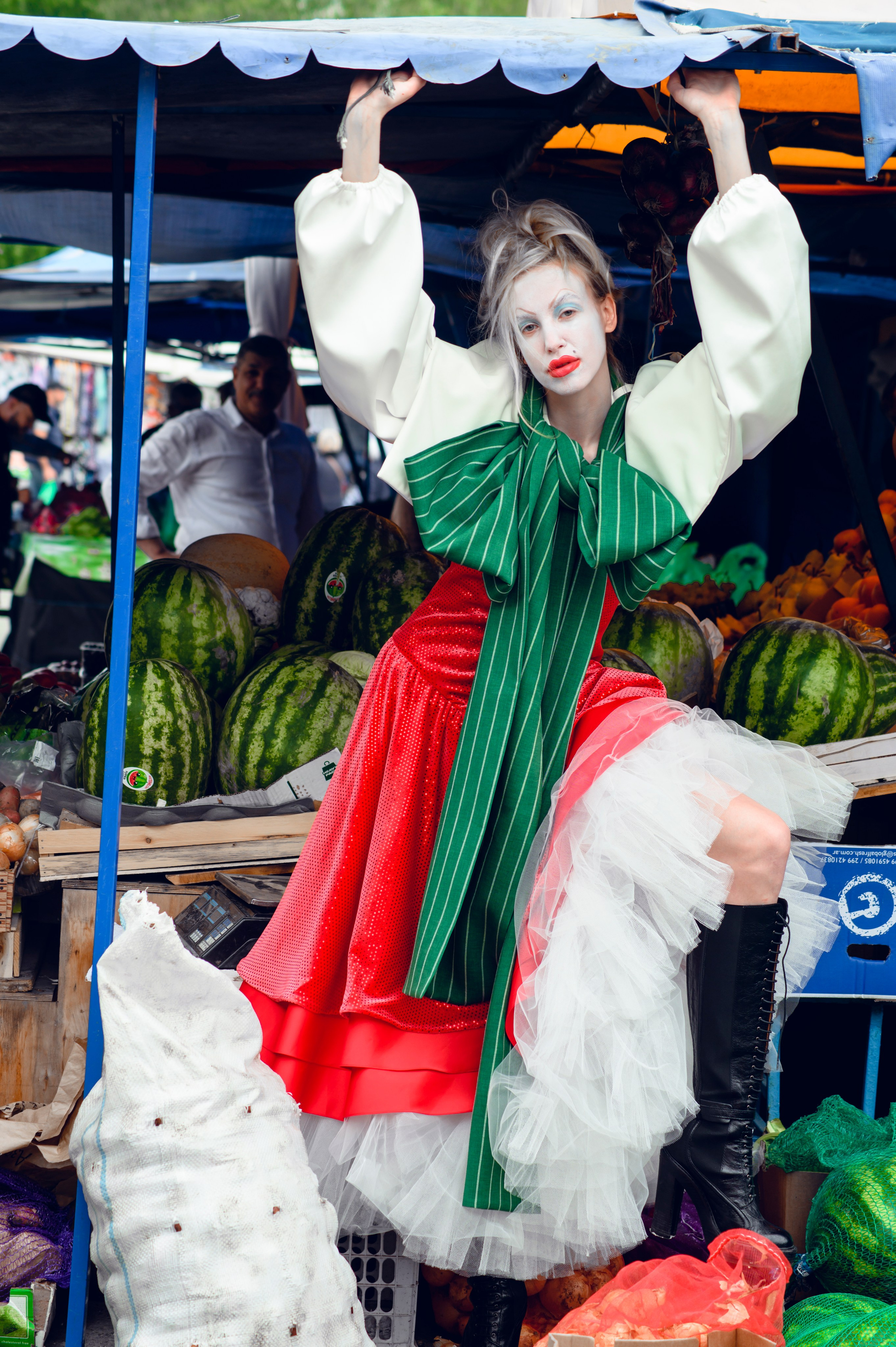 Дипломная работа СИНЬОР ПОМИДОР. дизайнер Анфиса Кечкина. Студийный и свадебный фотограф В городе Екатеринбург Ирина Мальта