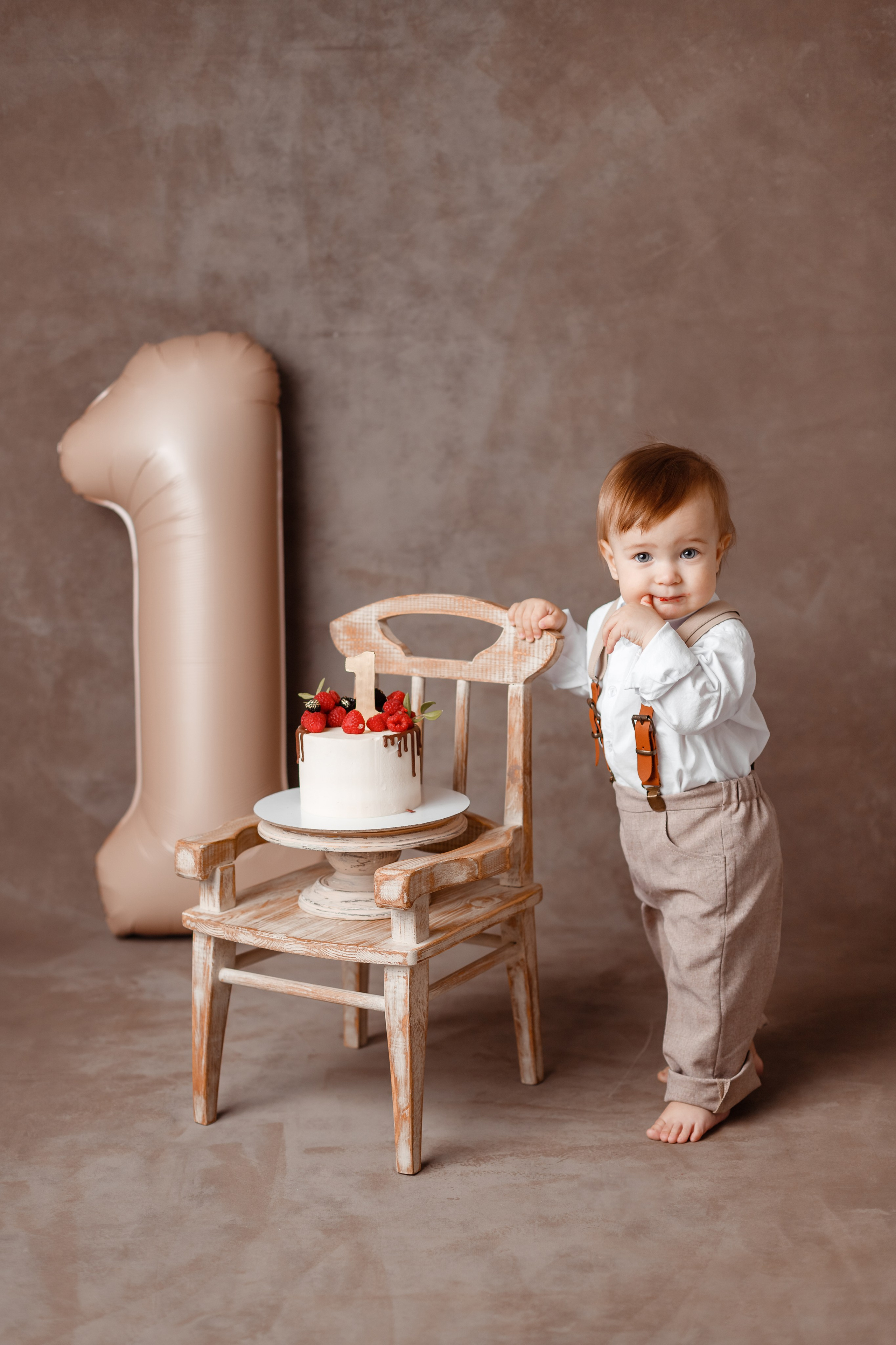 Годовасие. Фотограф новорождённых Ярославль. Детский и семейный фотограф Анна Салова