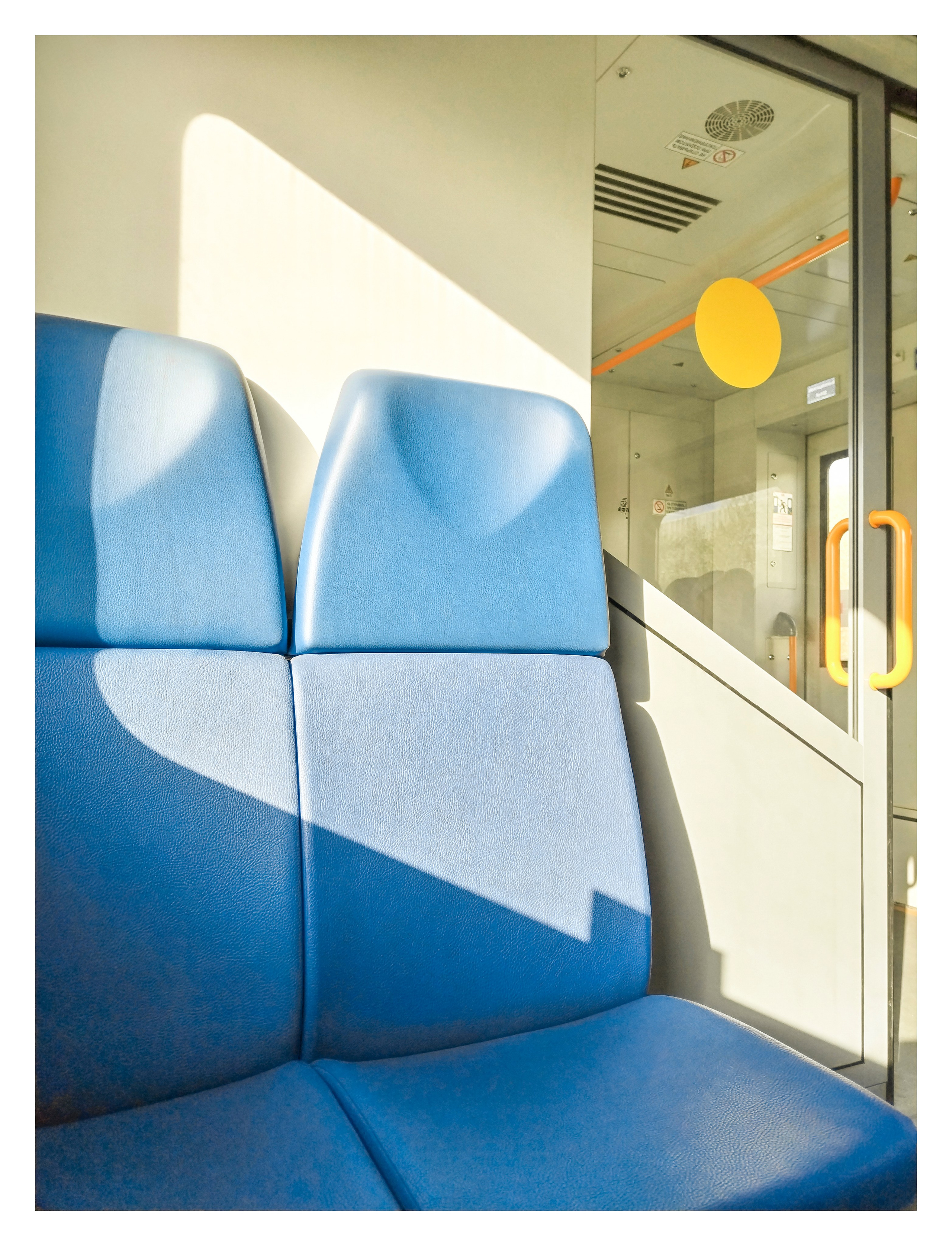 НАДЯ, СОРЯН, МЫ ВСЕ ПРОЕБАЛИ. Фотограф Манакова Ольга