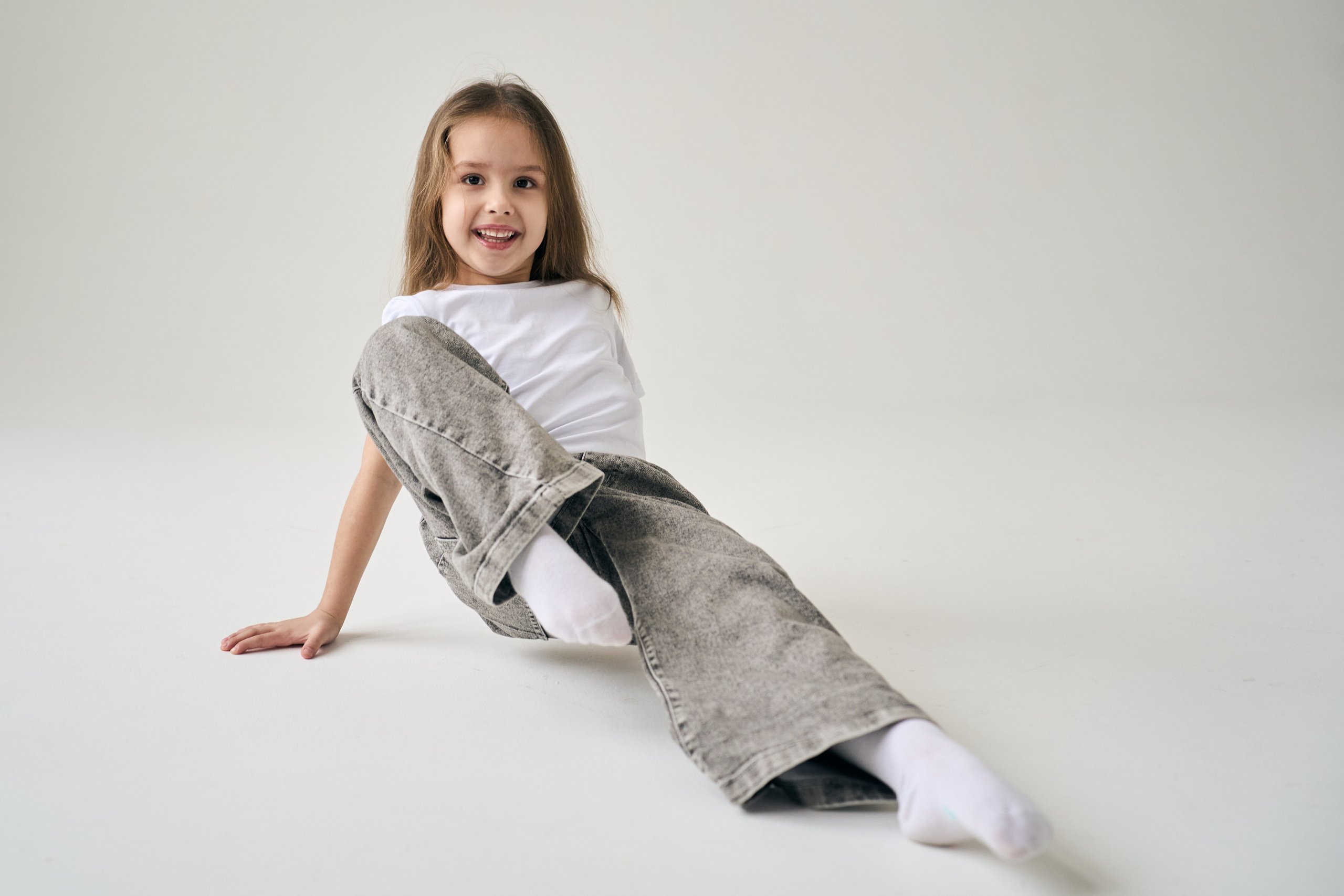 Съемка на циклораме с естественным освещением. Портретный и репортажный фотограф Вадим Эпов