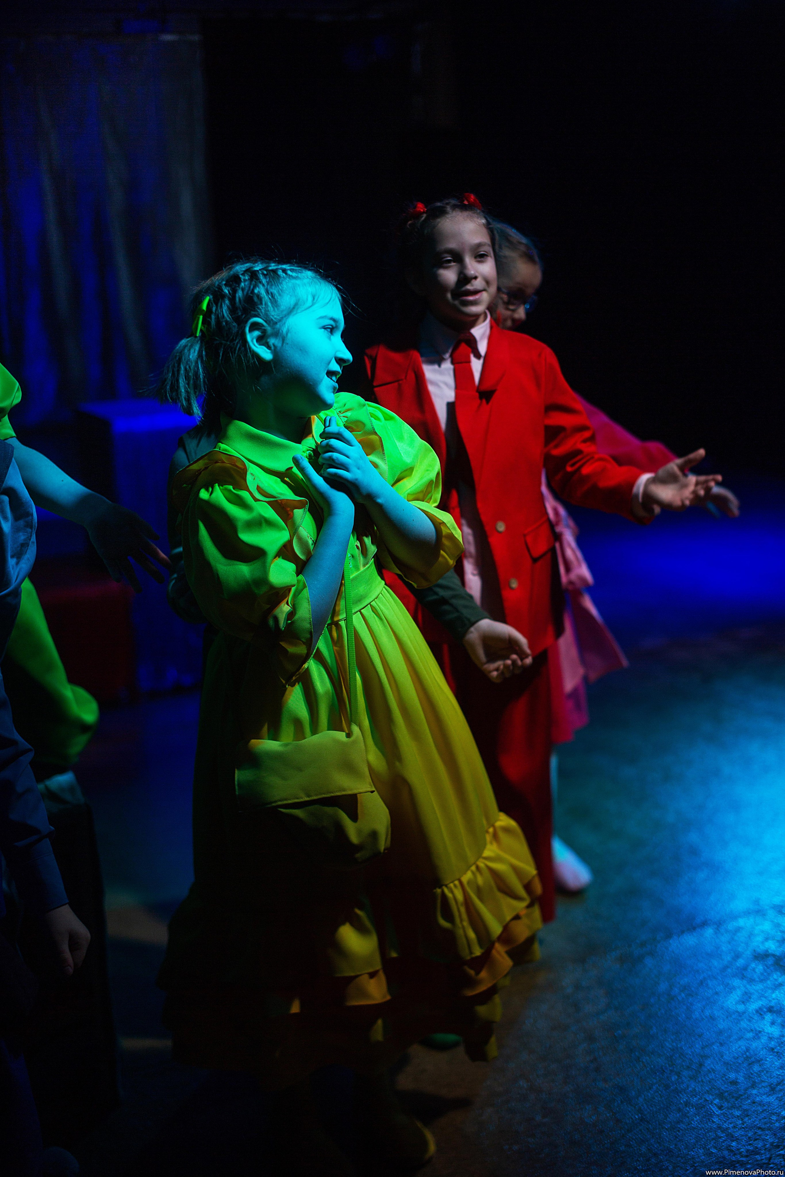 Карандаши «Театрум» ДТЦ, февраль. Семейный и детский фотограф в Петрозаводске