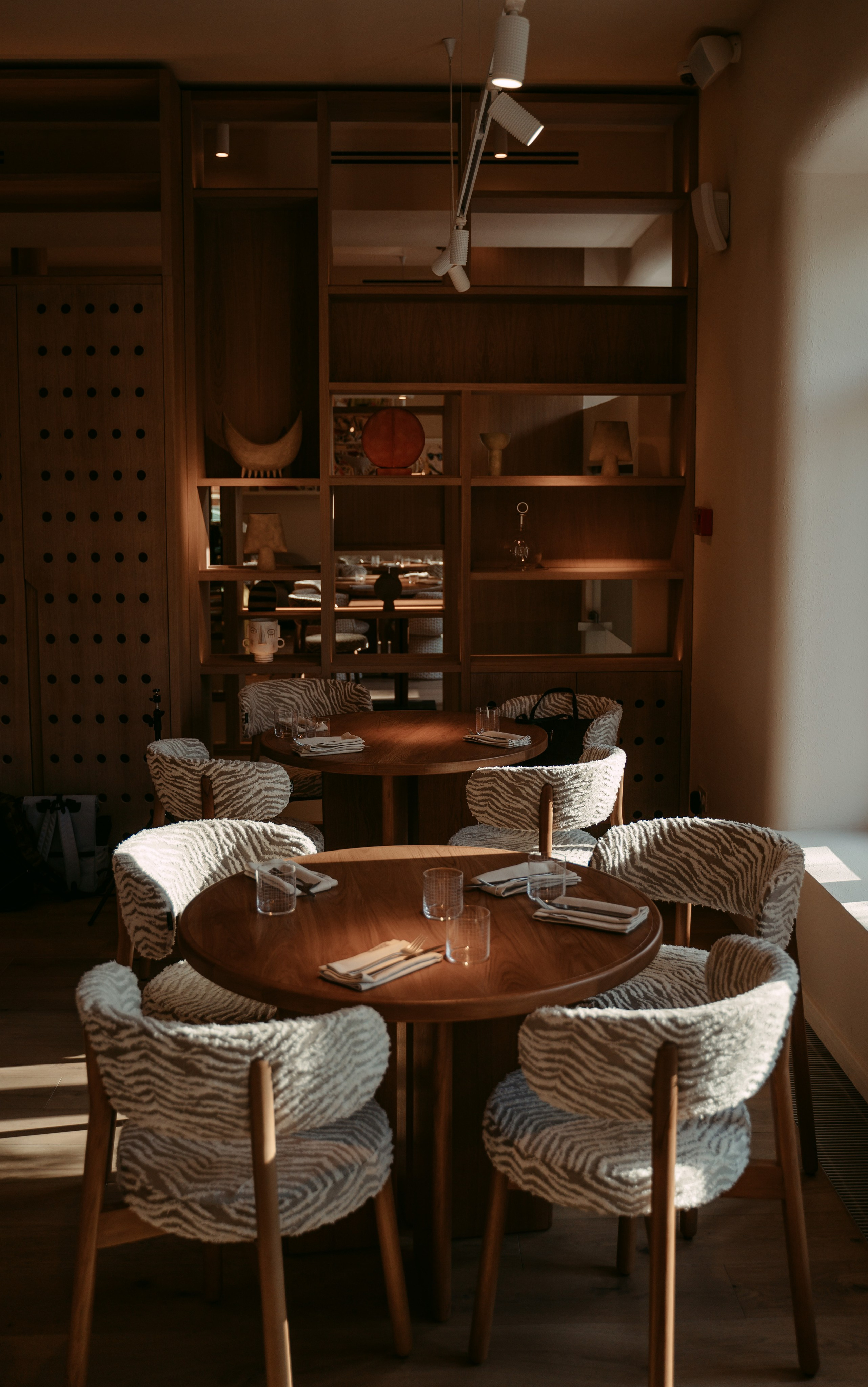 Хорошая девочка / Открытие ресторана в Казани. Саша Копылов, фотограф в Казани