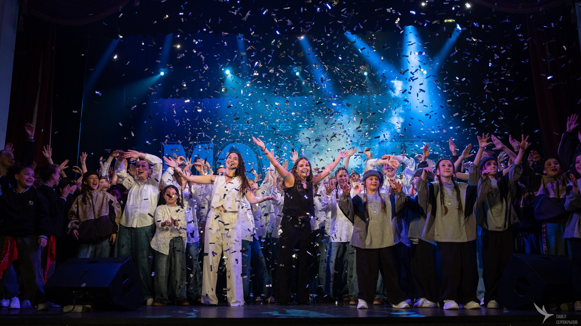 Отчётный концерт танцевальной студии «MOVE UP. Репортажный фотограф в Казани Павел Серпокрылов