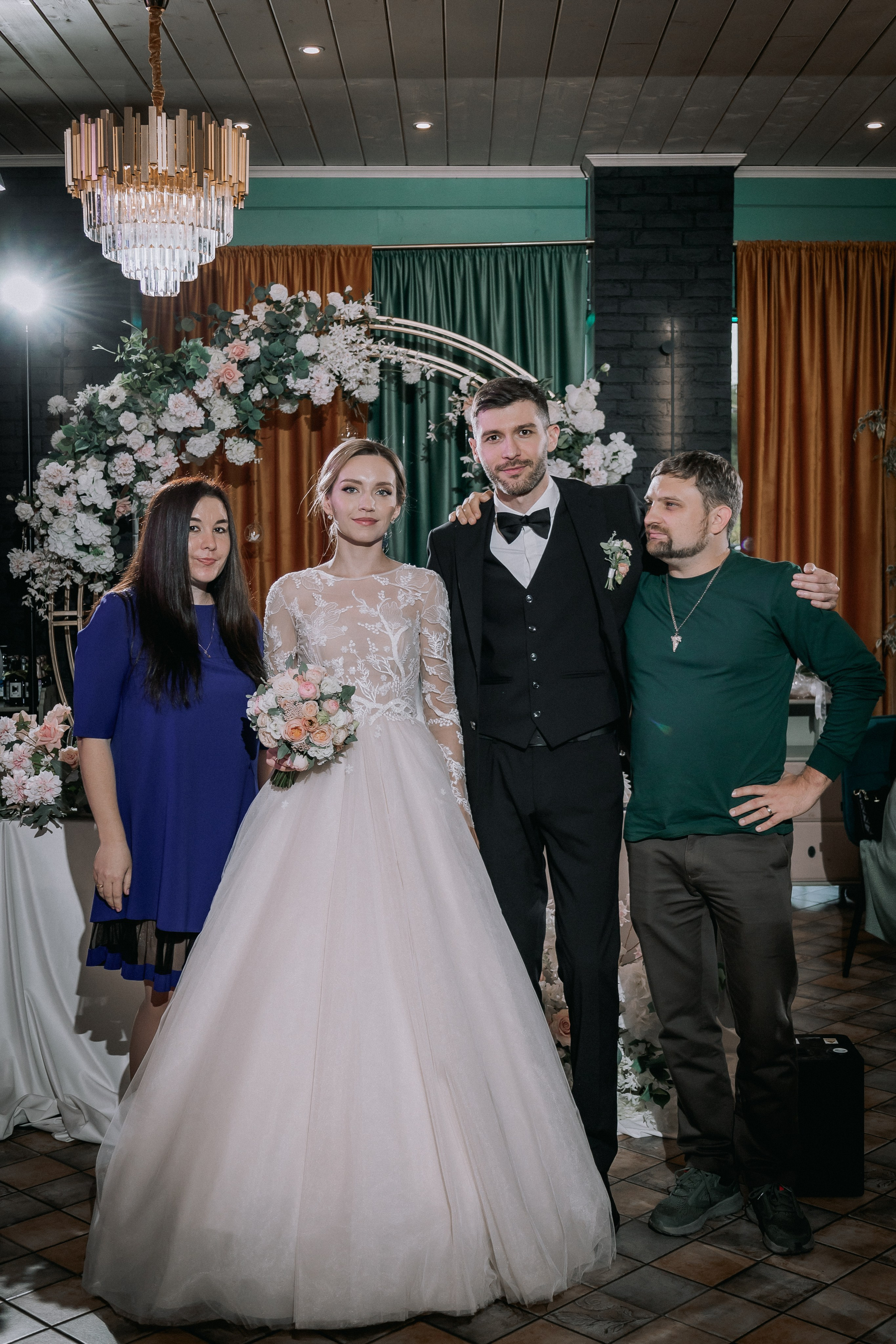 Свадебный день. Дарья и Джем. Свадебная фотография. Арина Рубах