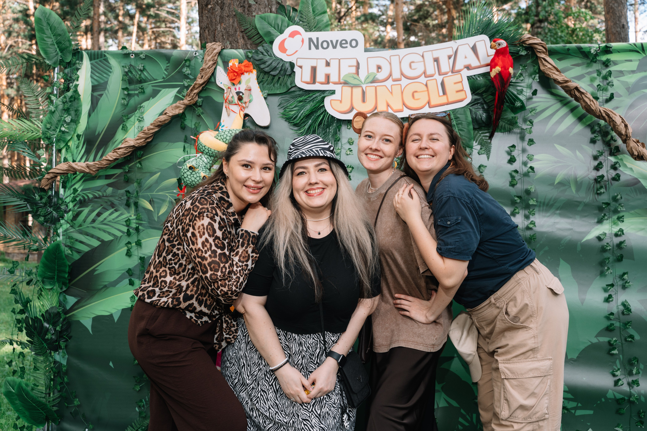 Репортажные съемки. Дипломированный фотограф в Новосибирске. Фотографирую свадьбы, репортажи, индивидуальные фотосессии, lovestory(семейные)