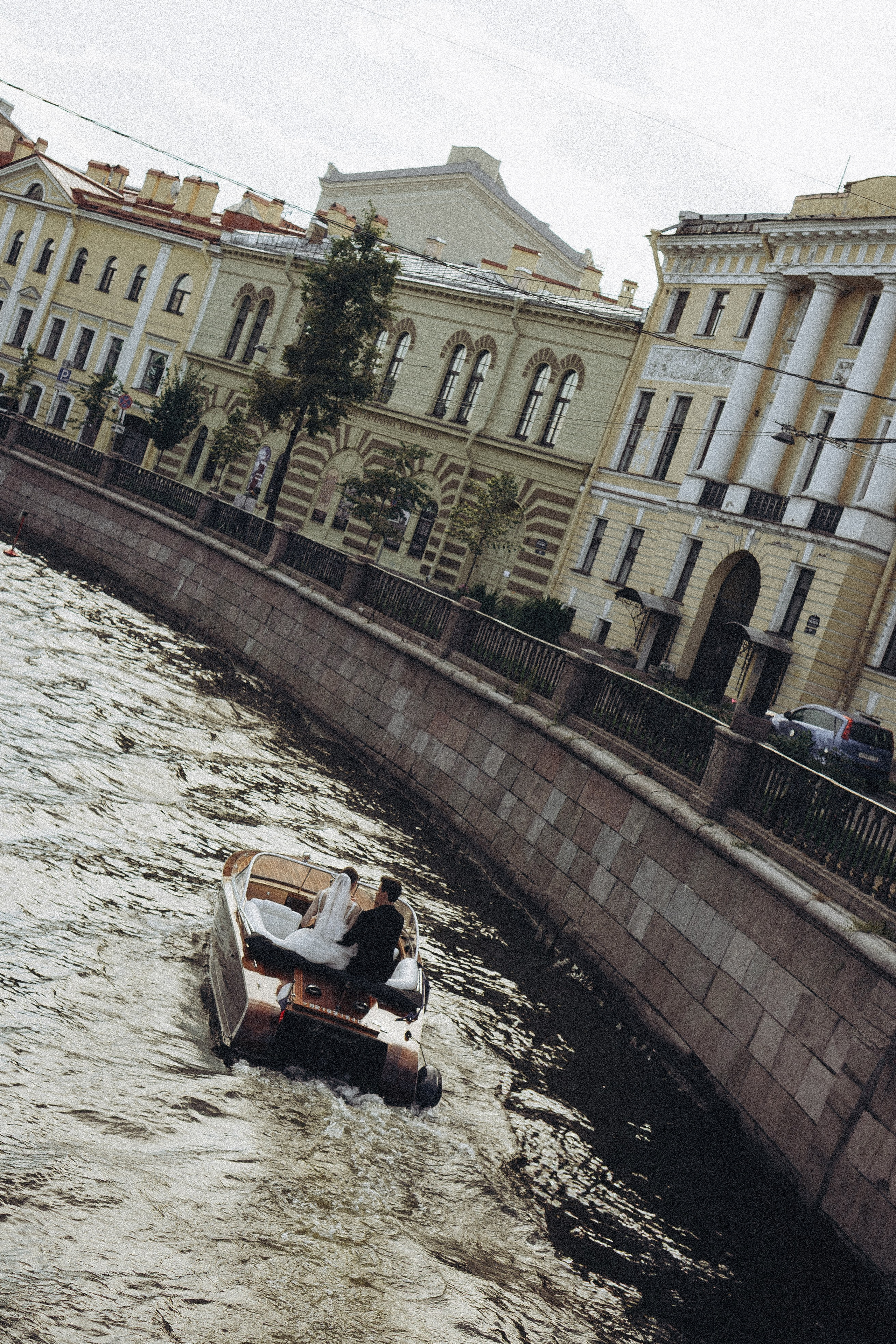 СВАБЕДНАЯ СЬЕМКА В СТУДИИ В ЦЕТРЕ САНТК-ПЕТЕРБУРГА. Профессиональный фотограф, Санкт-Петербург — Виктория Богомолова