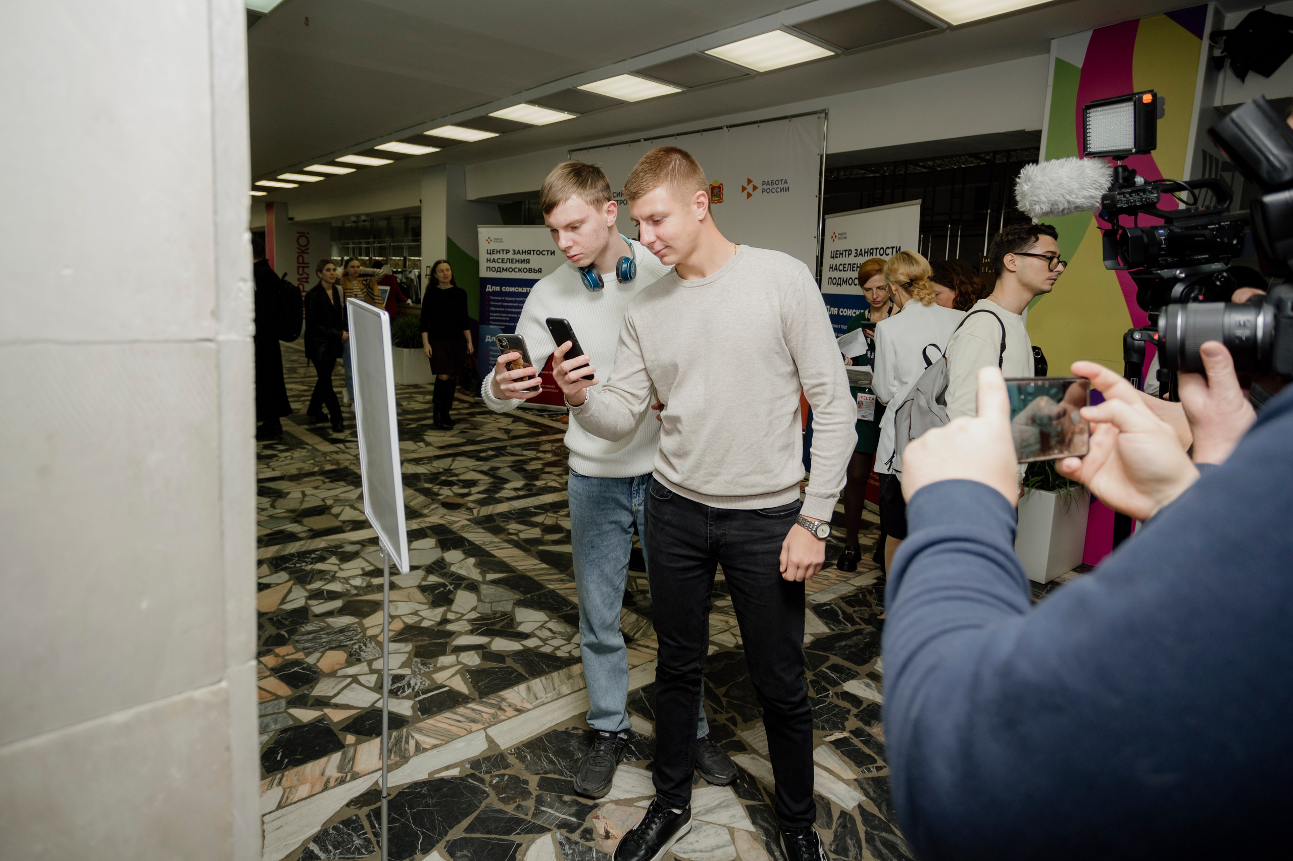 Ярмарка вакансий. Деловая и Бизнес съемка в  Москве Инесса Грушко