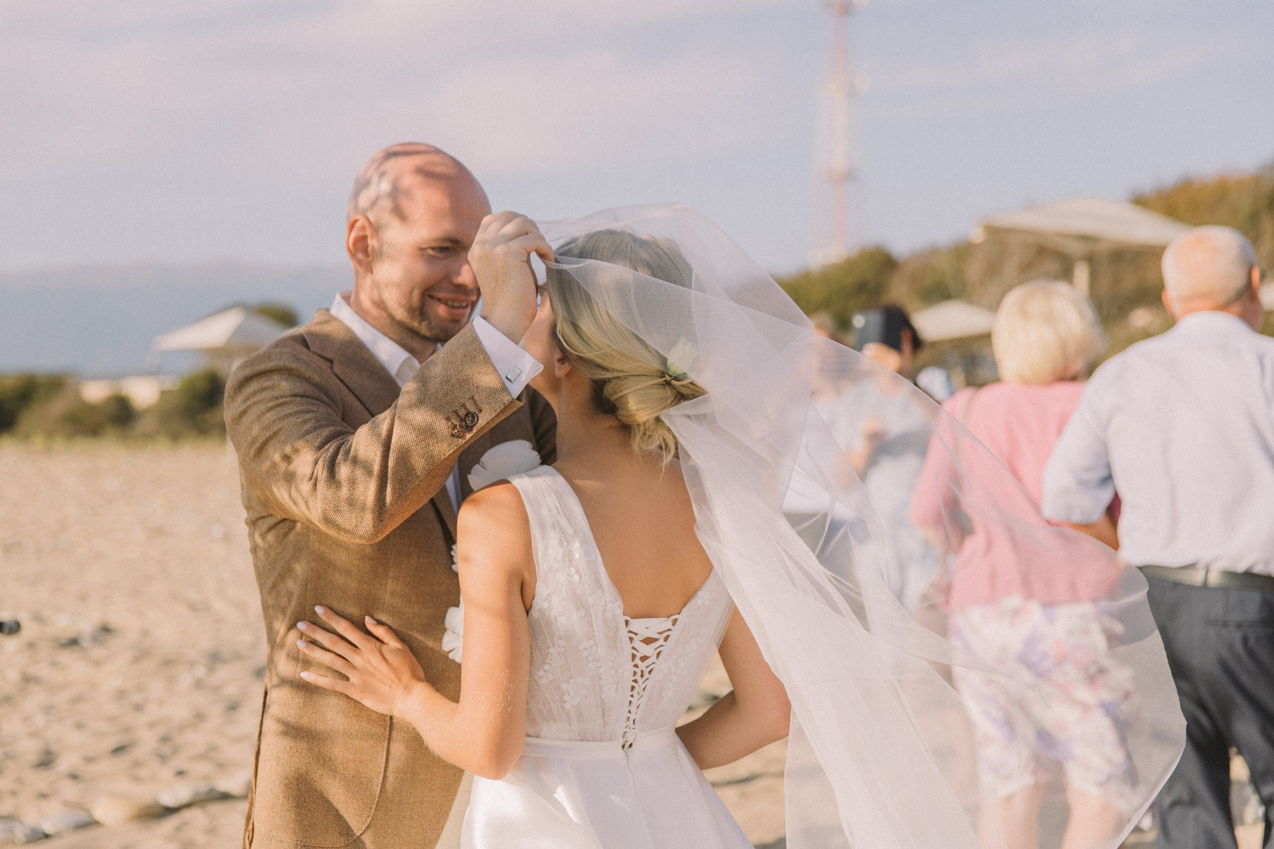 Свадьба на вилле на берегу Черного моря. Свадебный, репортажный и портретный фотограф Сочи, Краснодар. Александра Зайцева