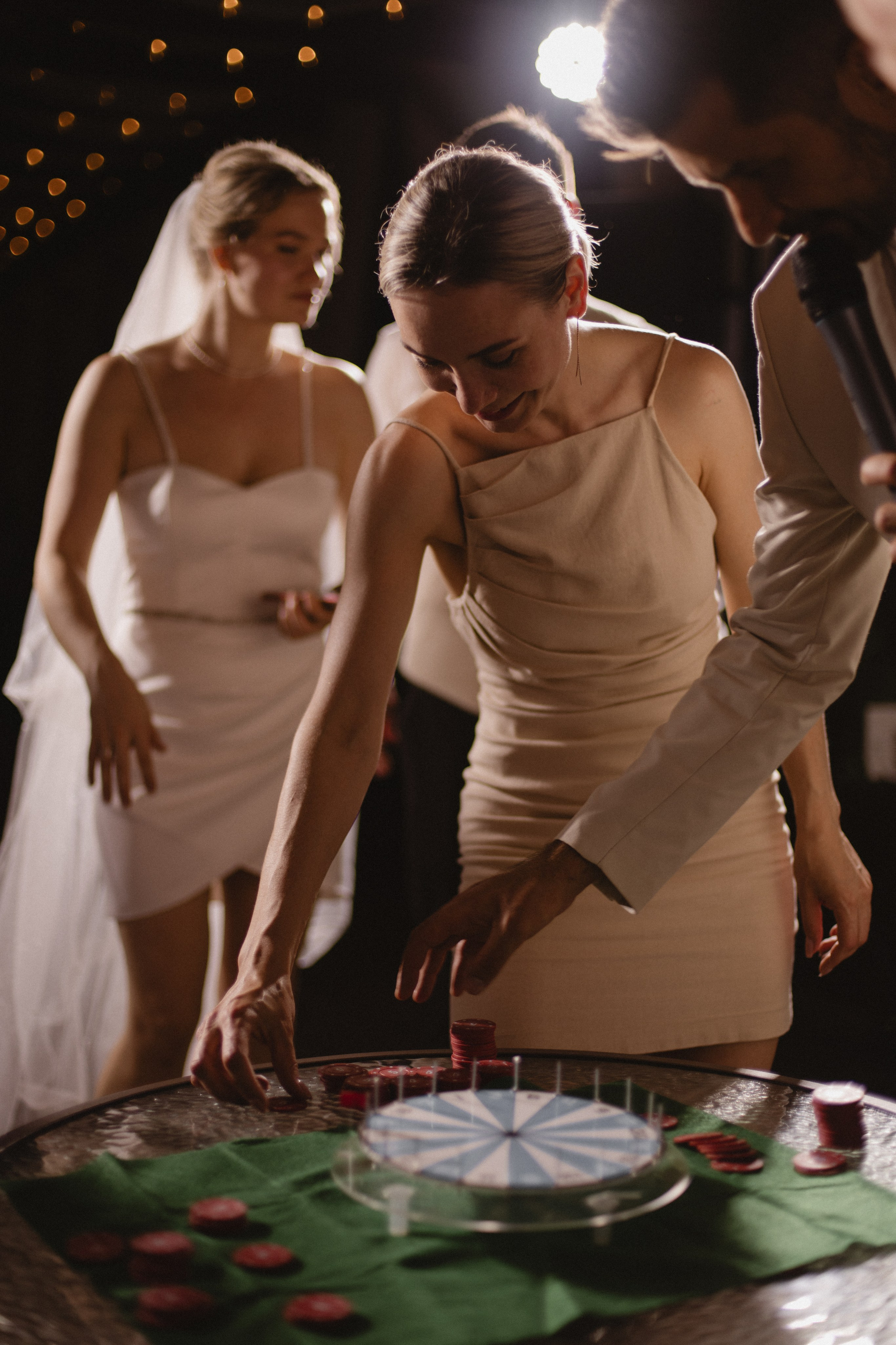 Свадьба в летний день с прогулкой в парке и свадебным ужином в загородной клубе. Свадебный, репортажный и портретный фотограф Сочи, Краснодар. Александра Зайцева