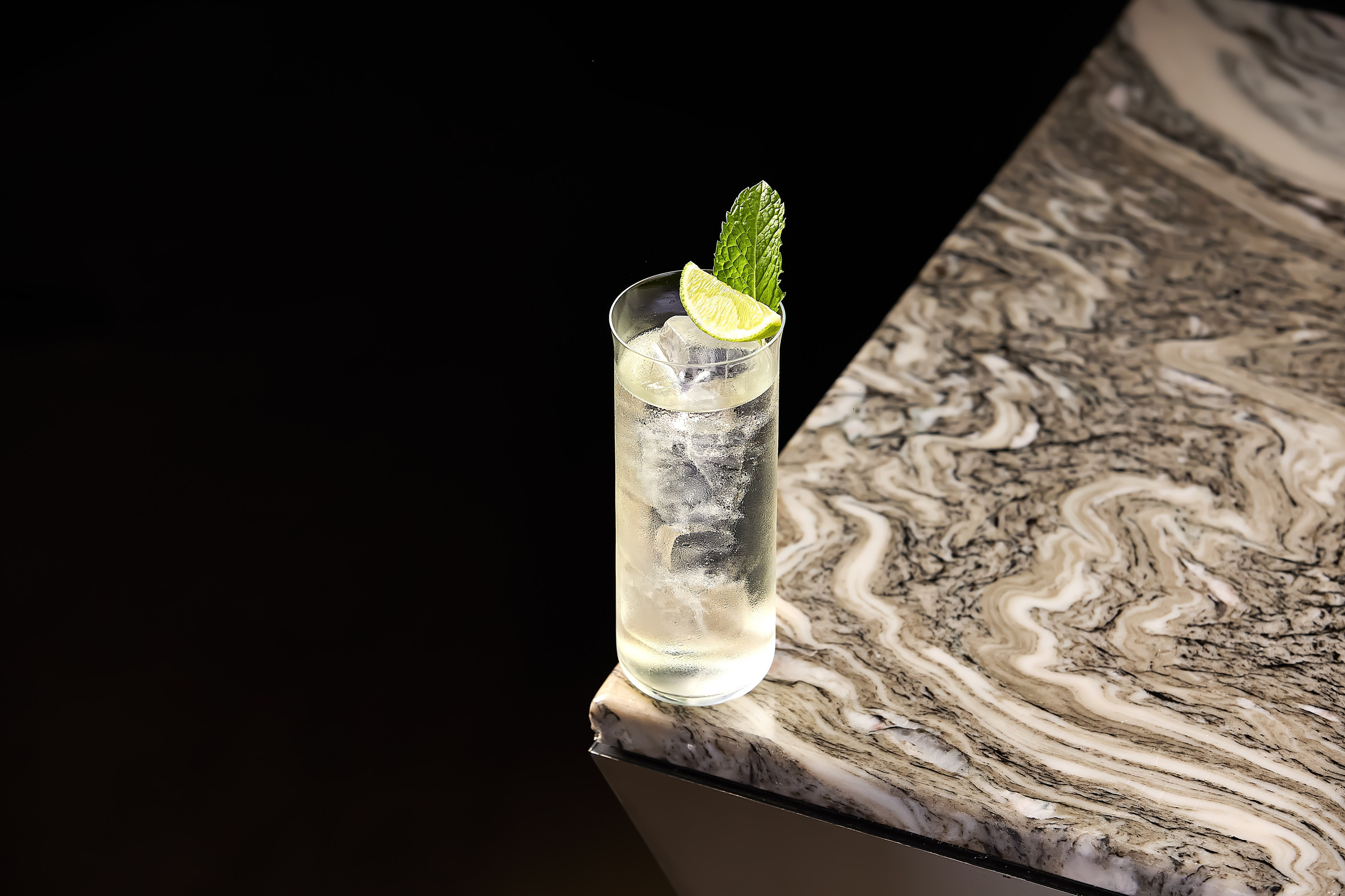 Hookah Place Drinks. Evgeny Yatsenko — Photographer in Dubai