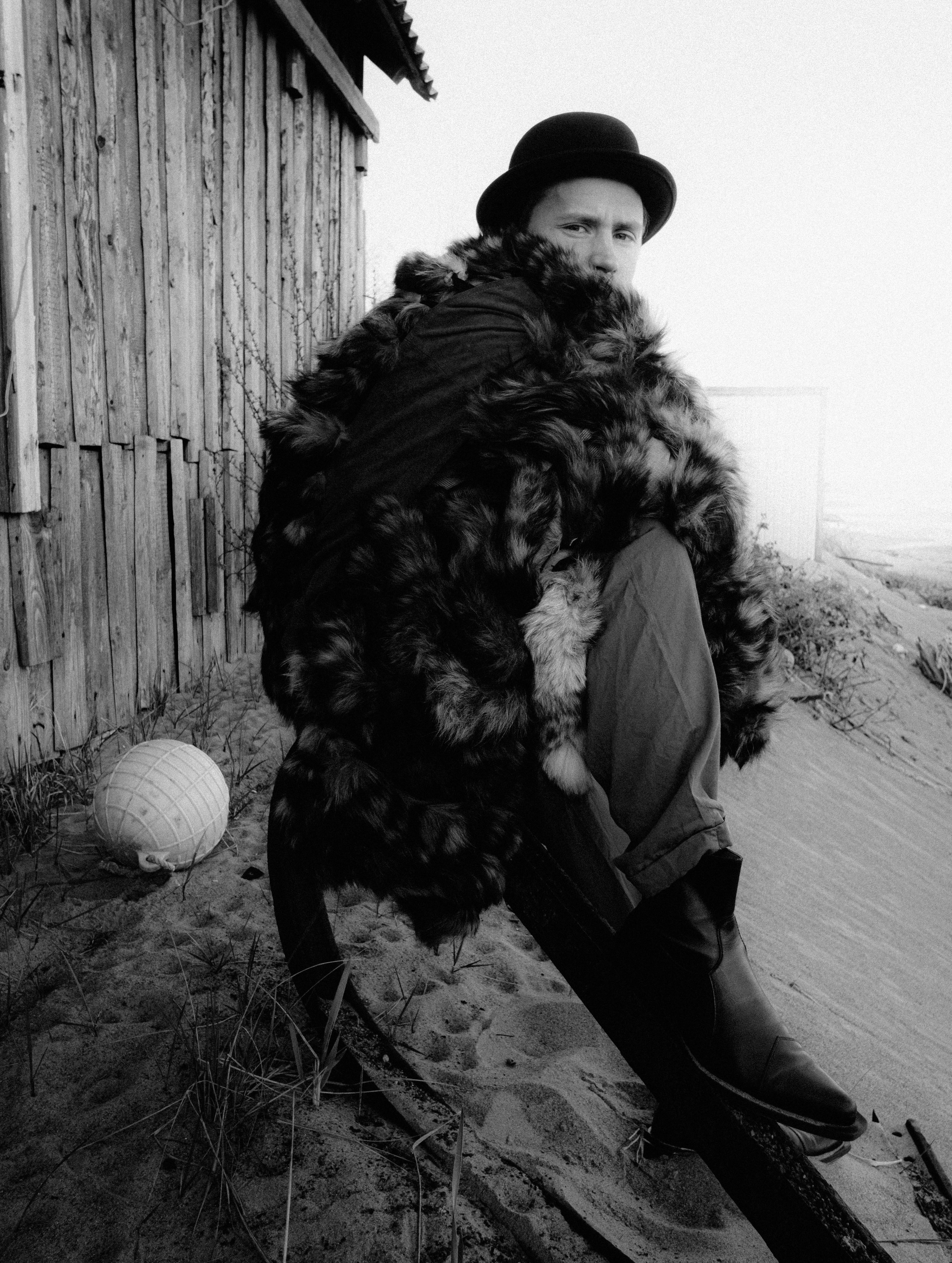 Dead man. Фотограф и Стилист в Санкт-Петербурге Алеся Хомиченок и Игорь Гарин