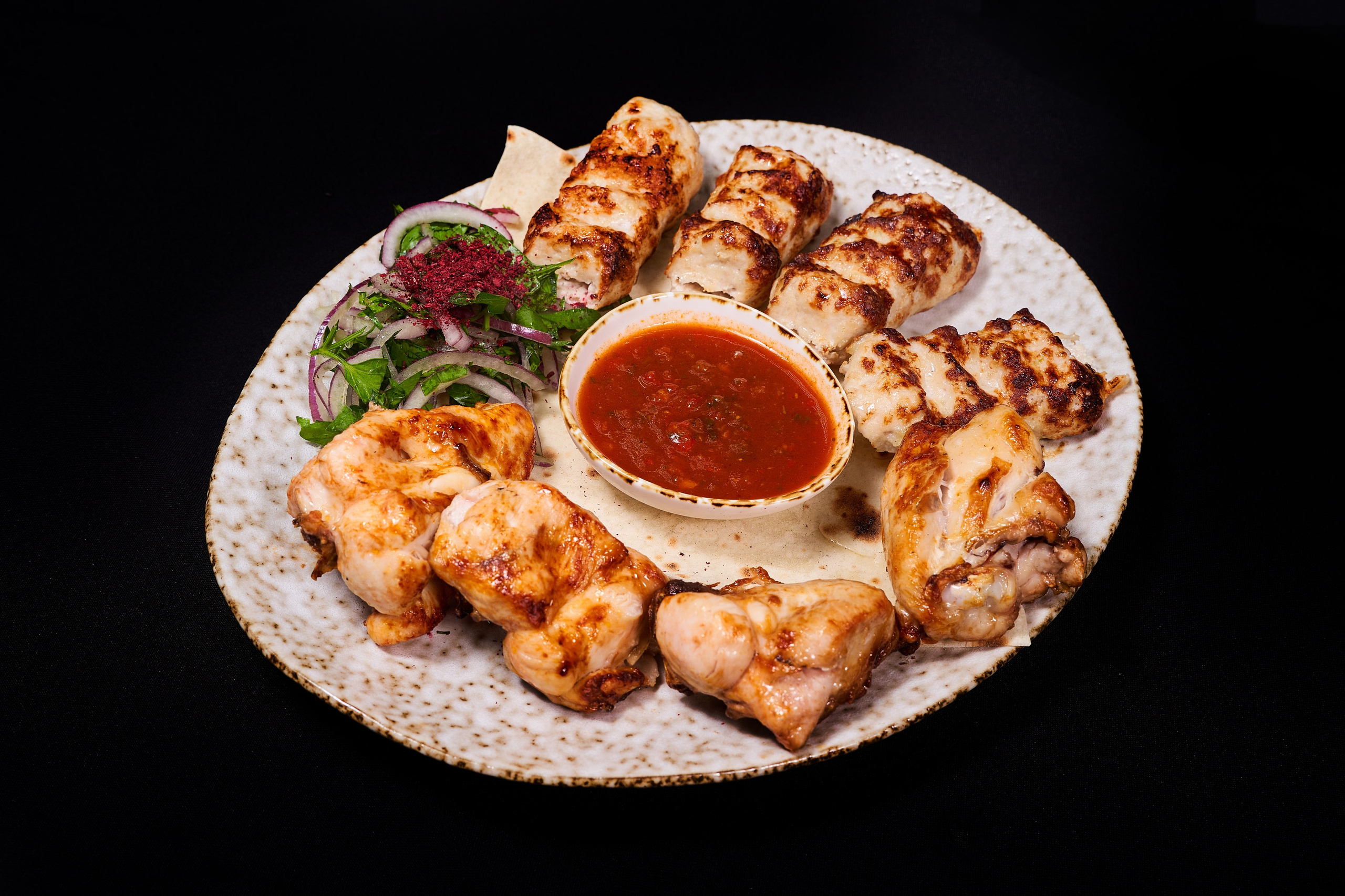 Предметная и фудсъёмка в Москве. Фото для маркетплейсов. Фотограф Петр Анисимов