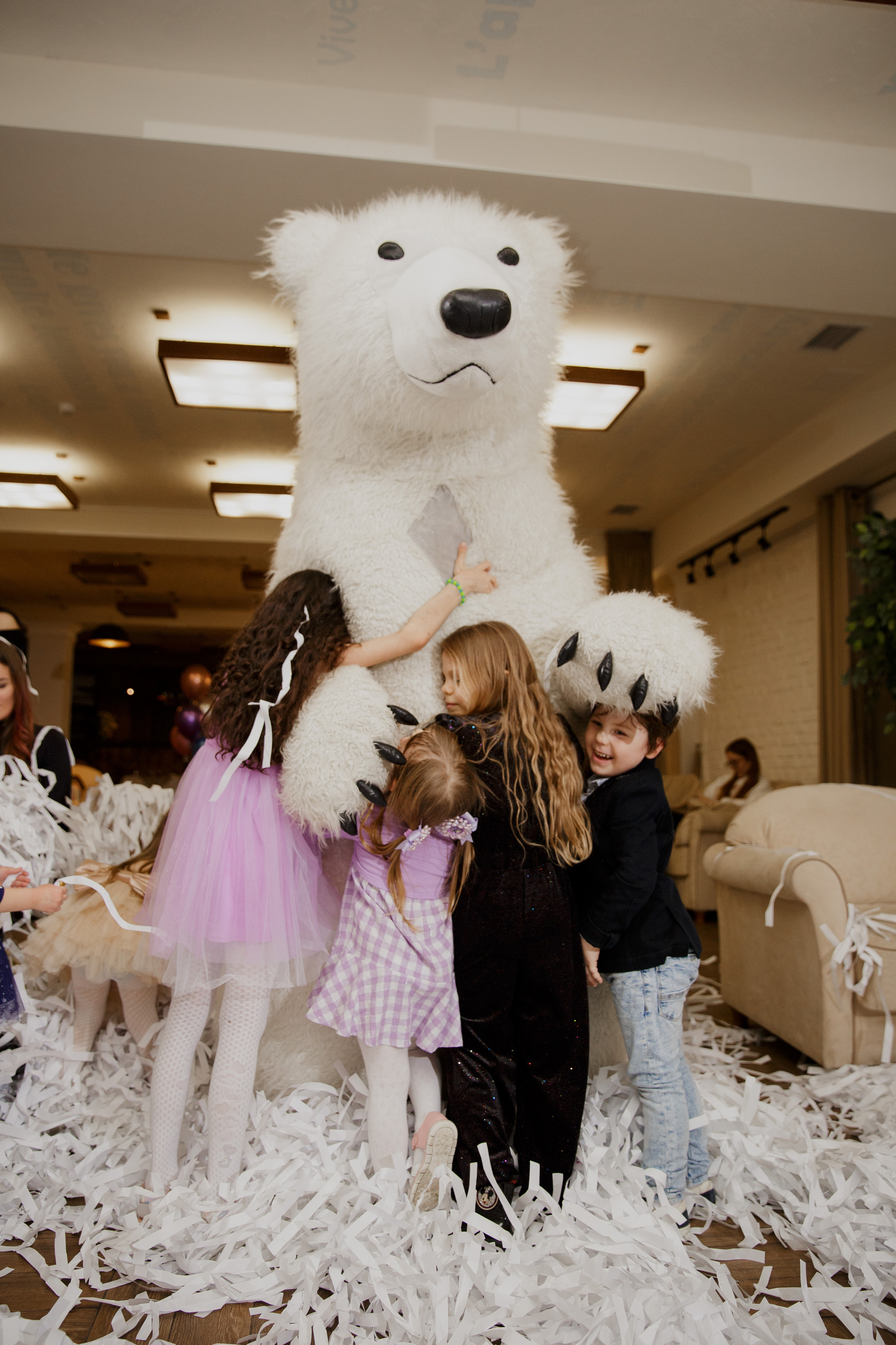 Белый мишка Саратов