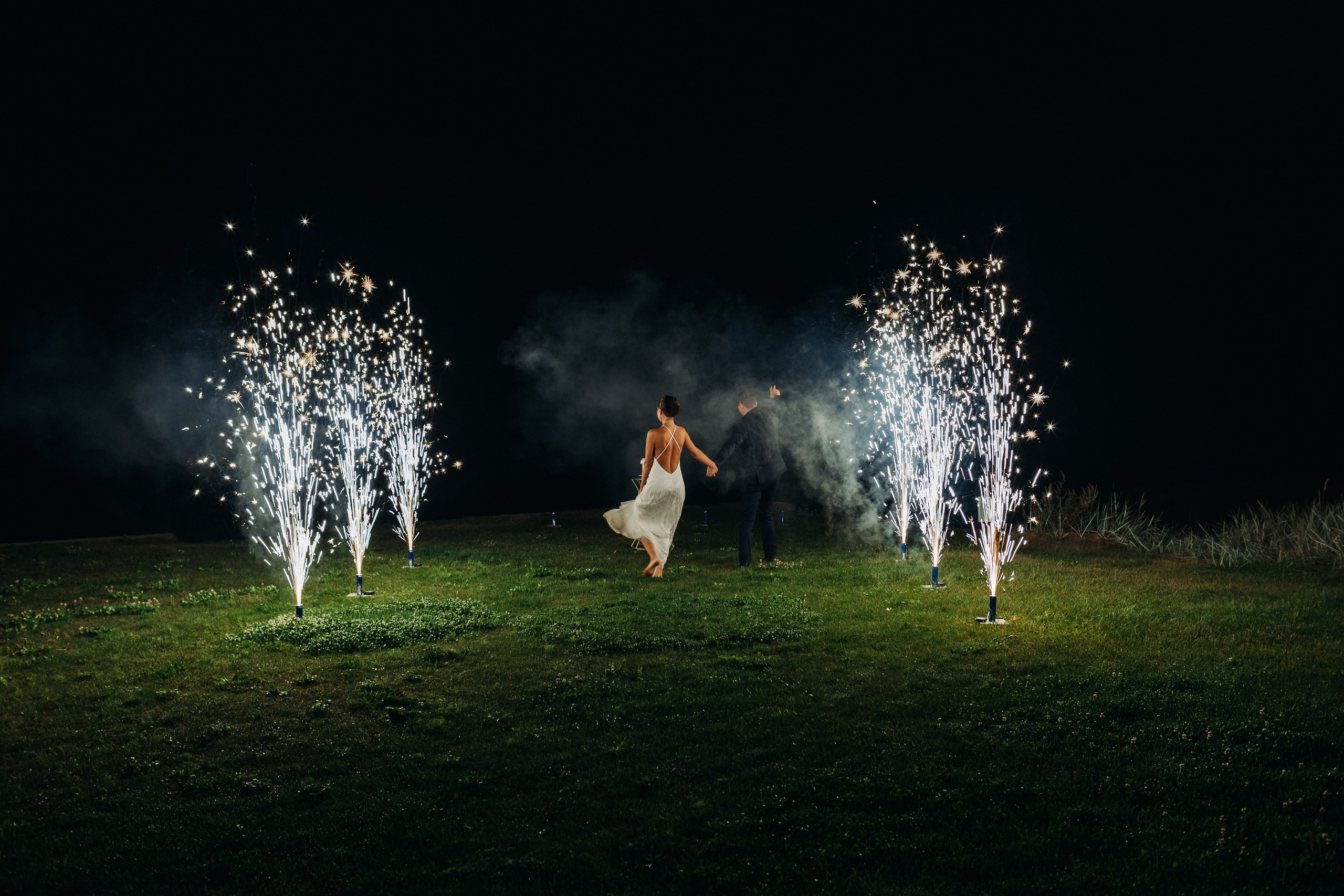Кирилл и Олеся (Санкт-Петербург, Россия). Destination wedding photographer Peter Letu