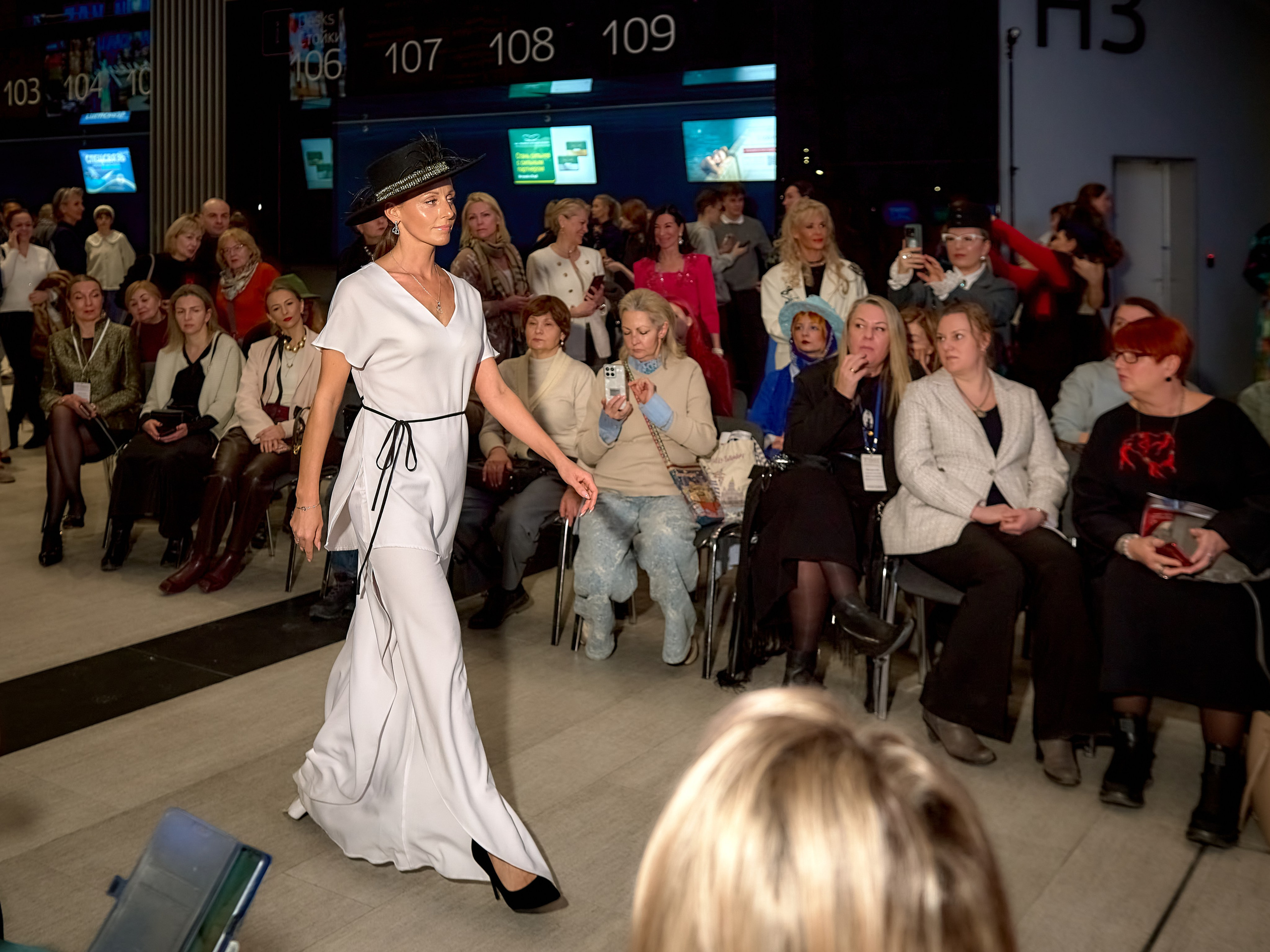 Ювелирная выставка | Экспофорум. Свадебный фотограф, видеограф, рилсмейкер в Санкт-Петербурге и Москве