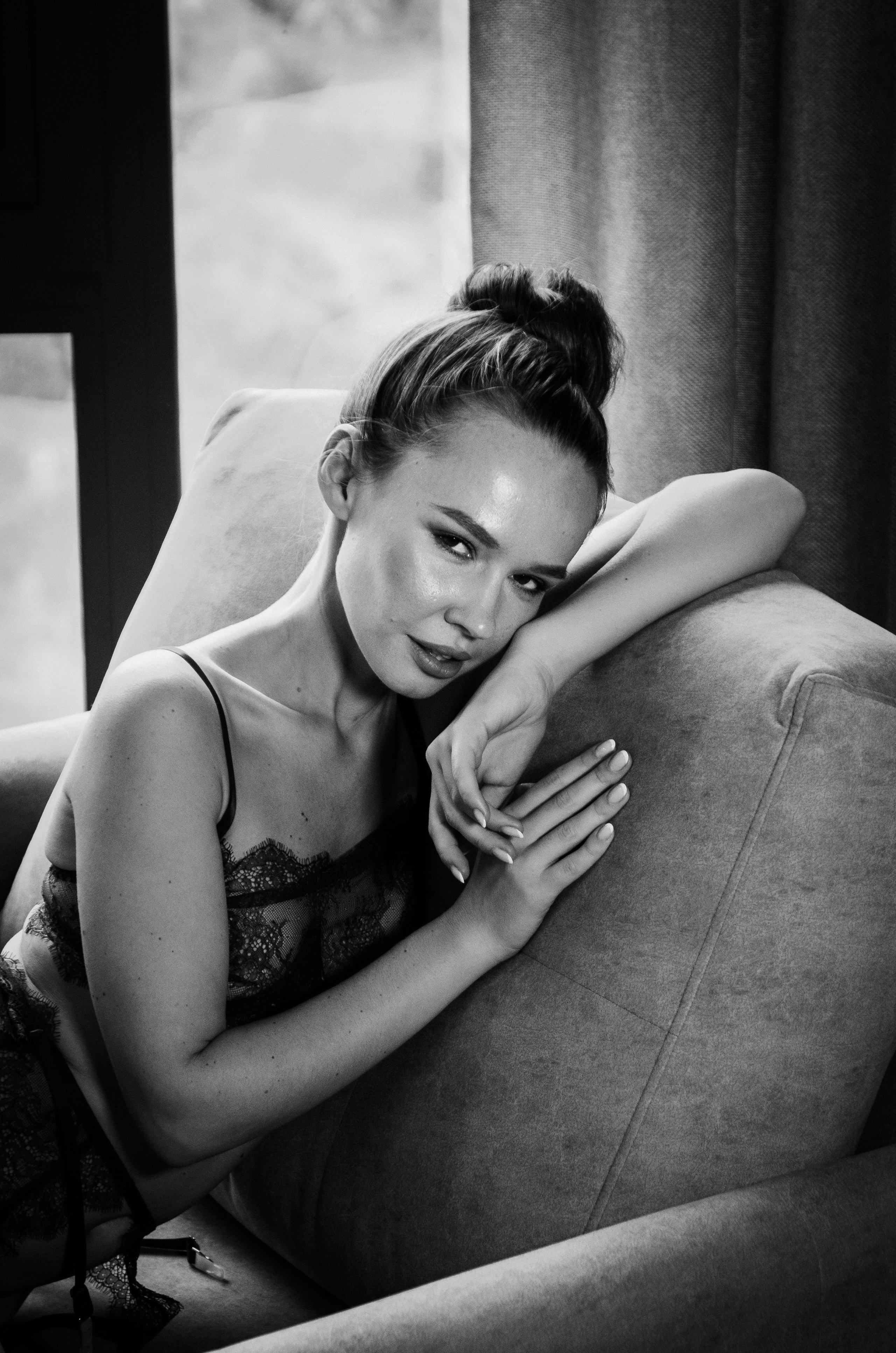 Будуар в ЧБ. Будуарный и портретный фотограф в Ростове-на-Дону Нина Чубарьян