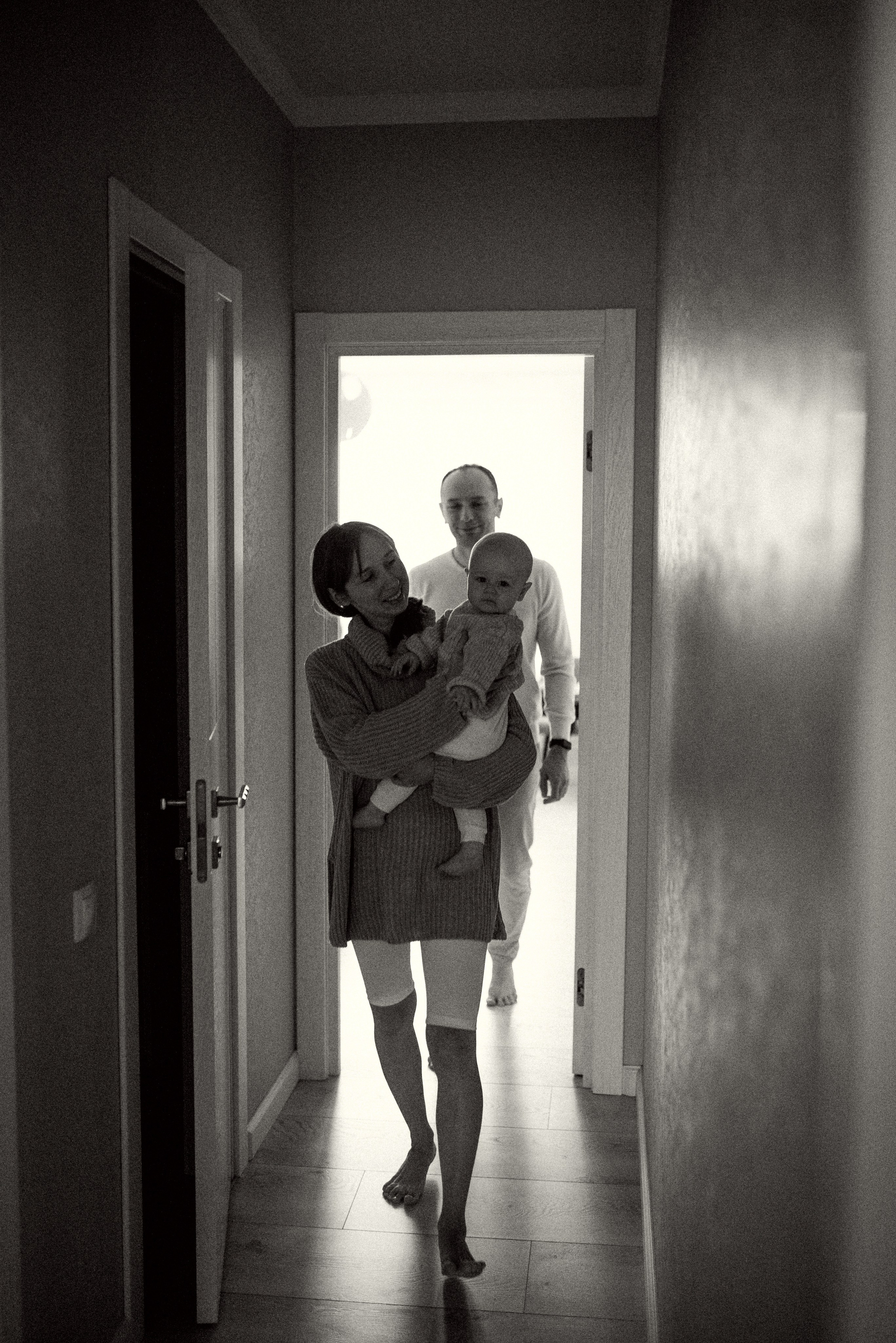 Домашняя семейная история: Василисе 10 месяцев. Семейная фотосессия Бутово Москва фотограф Алина Морщагина