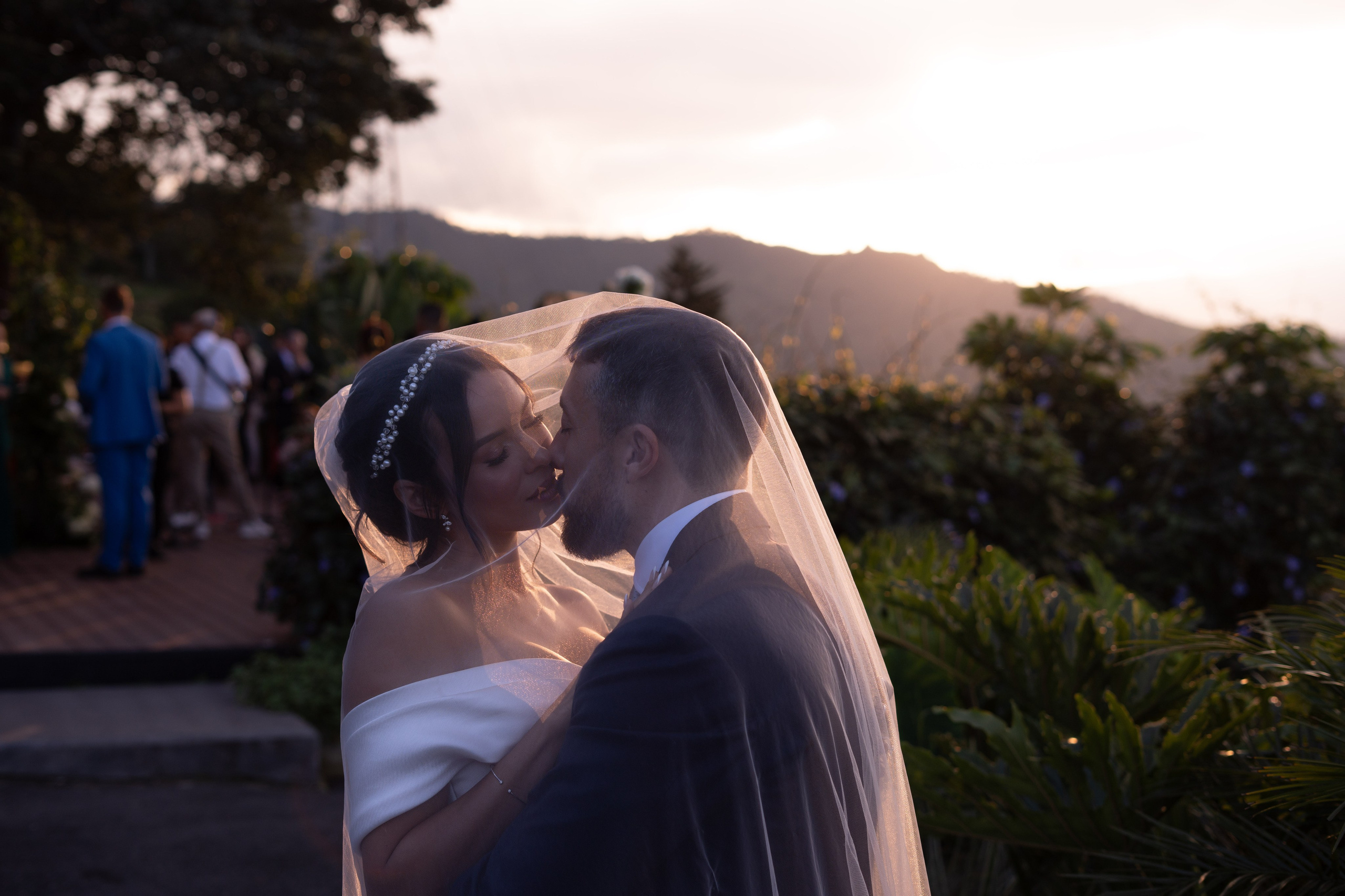 Natalia and Germano. Wedding Photographer in Barcelona and Medellin