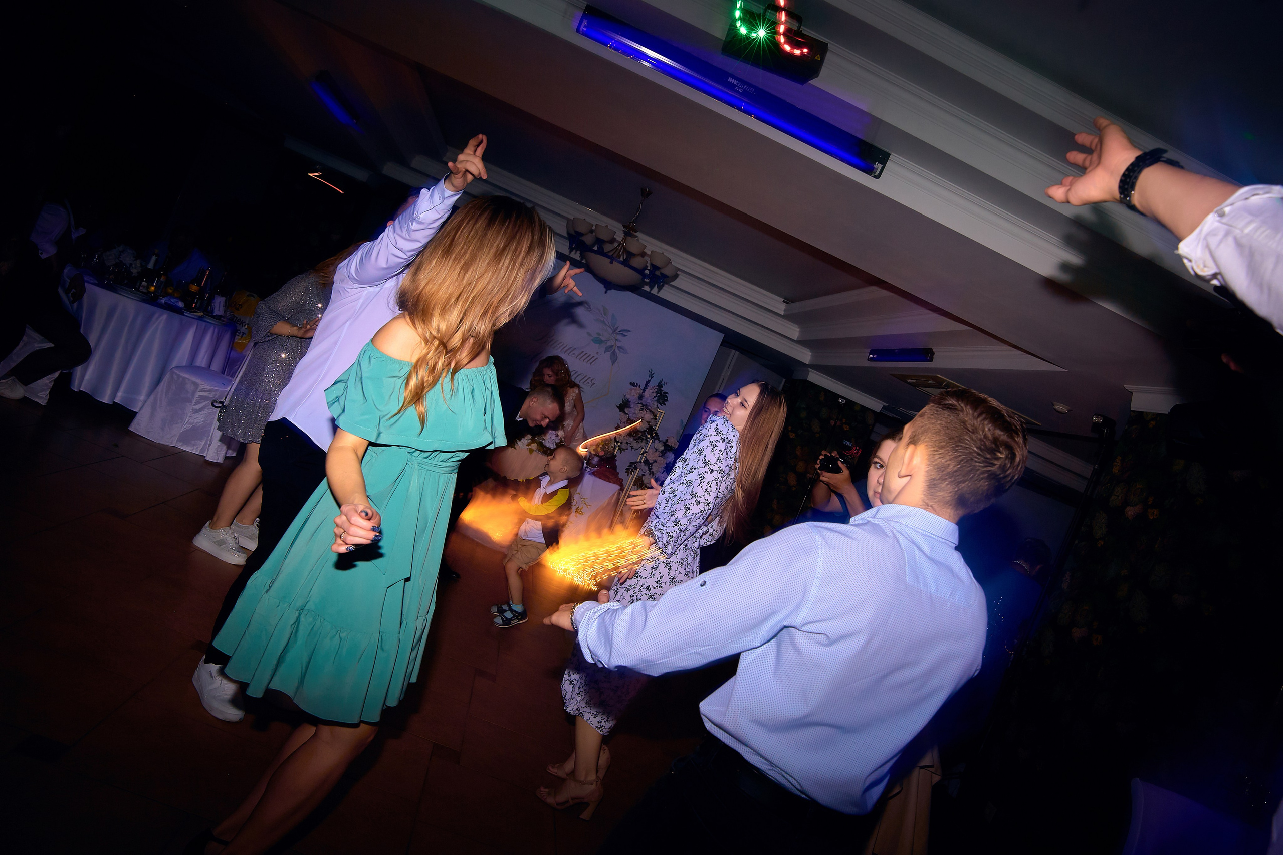 Свадебная фотосессия фотограф на свадьбу. Свадебный фотограф в Тольятти Жигулевске и Самаре Пономарев Евгений