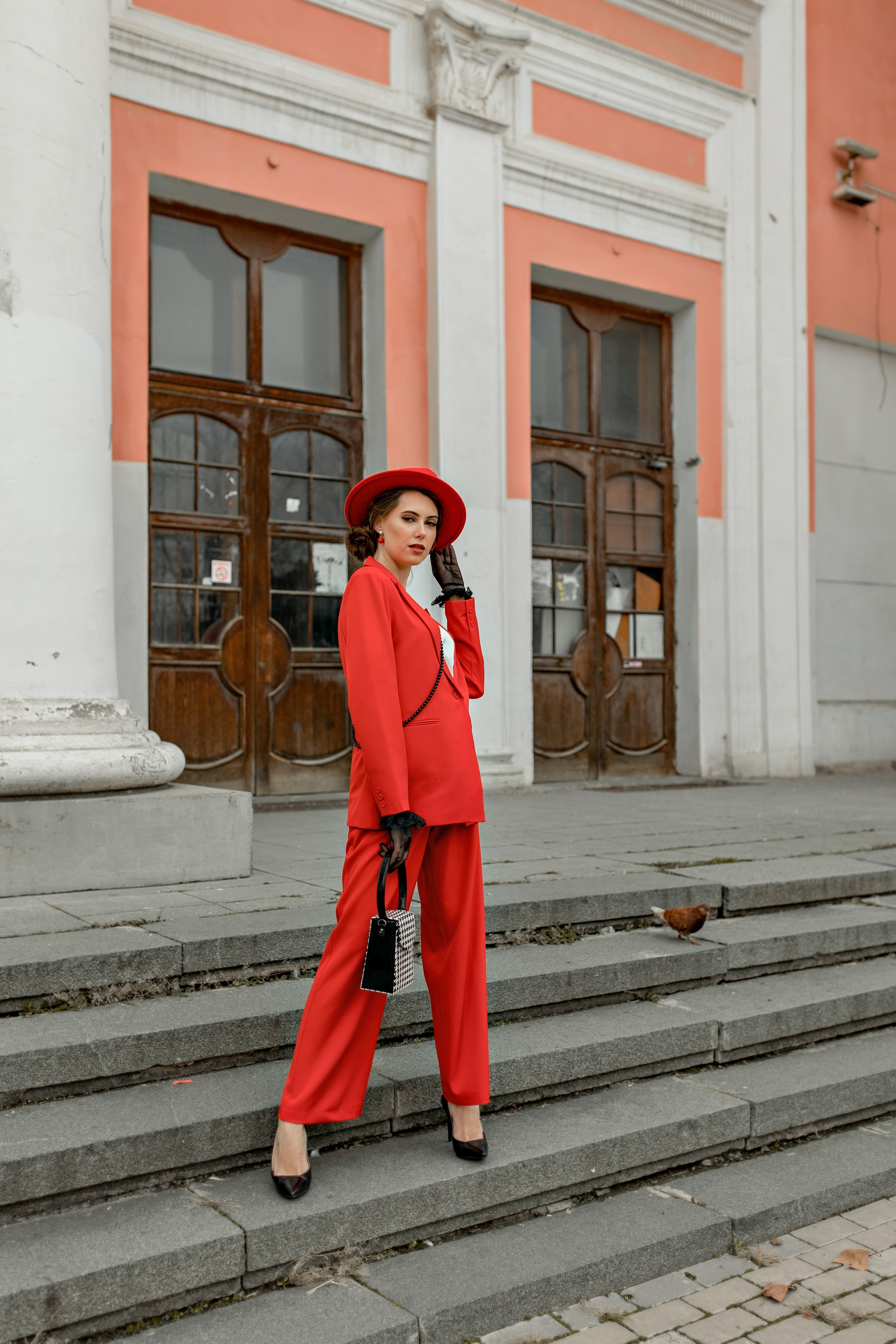 Женский портрет. Фотограф-стилист Крым Прокат одежды в Крыму. Фотосессии в Крыму