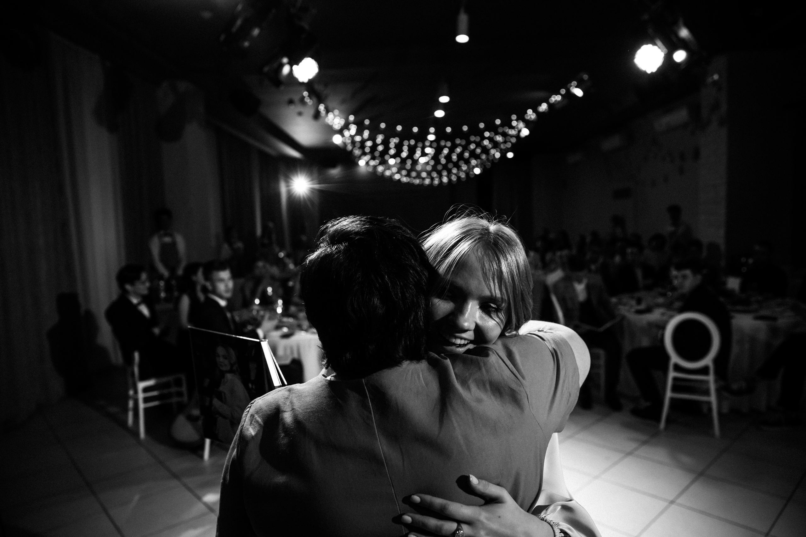 2023-06-23 Выпускной МБОУ СОШ № 10. Фотограф в Красноярске