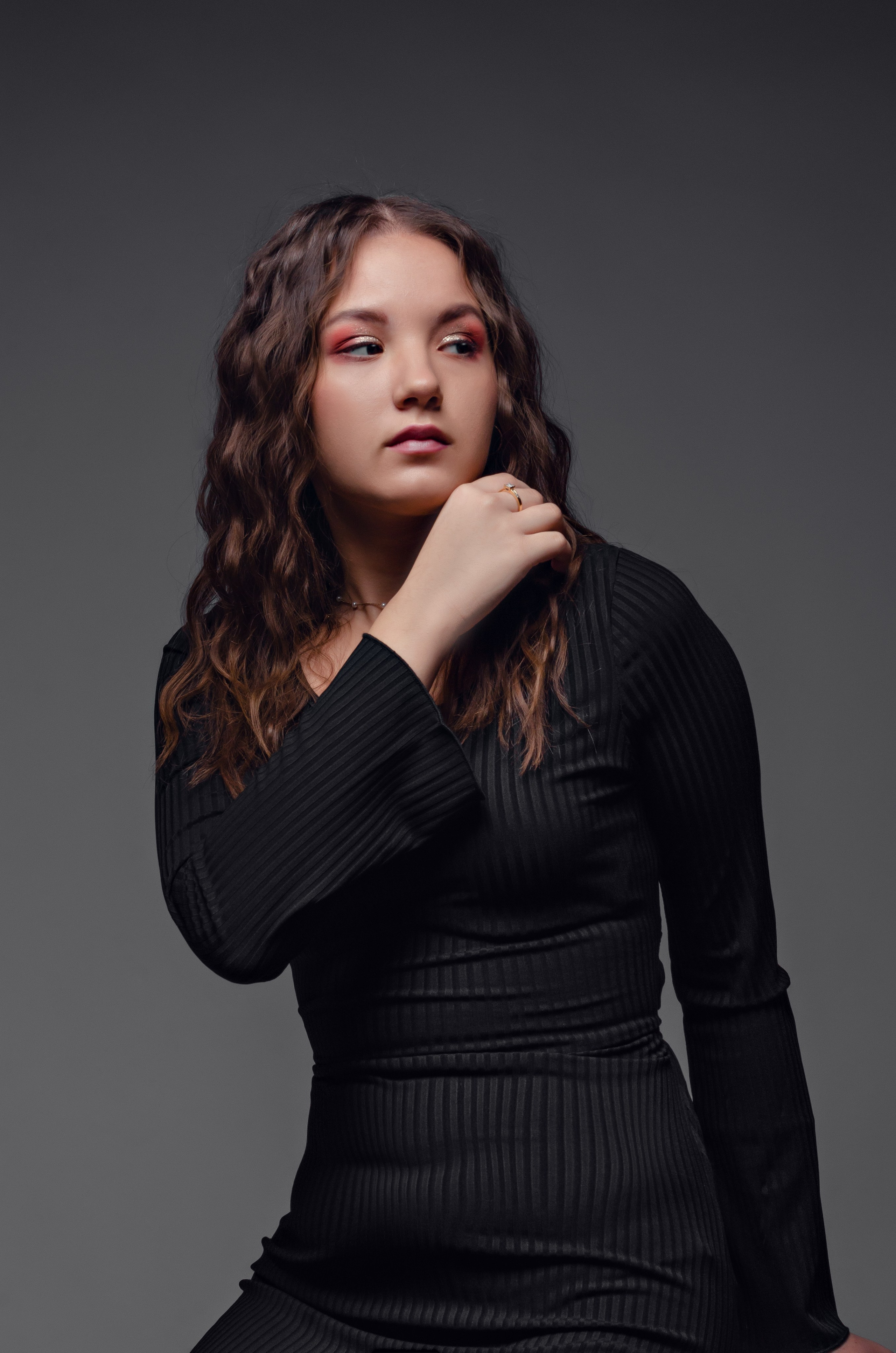 Съемки в студии. Индивидуальные, семейные, студийные съемки в Серпухове и за пределами