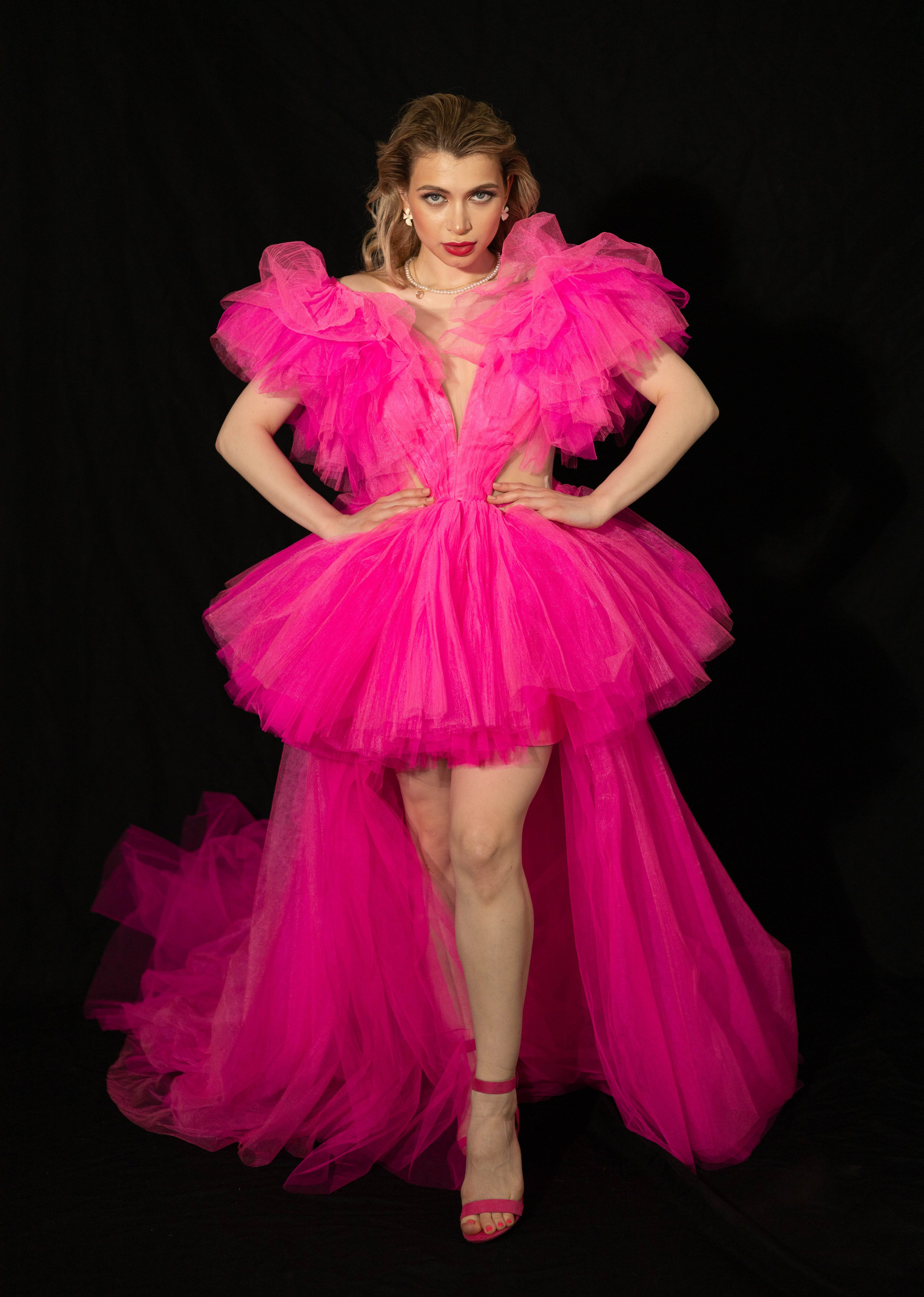 Екатерина. Fuchsia on black. Портретный фотограф Панферова Регина г. Санкт-Петербург, г. Казань